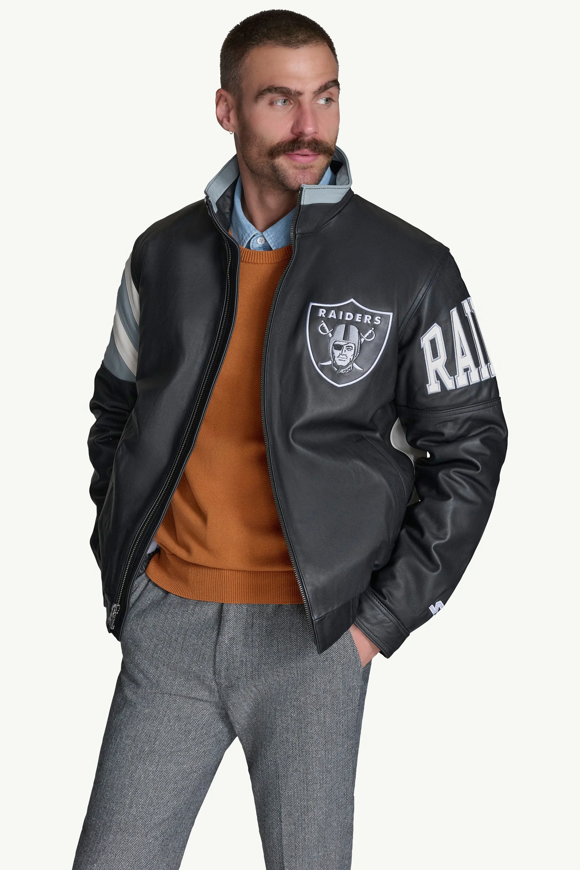 MENS LAS VEGAS RAIDERS FULL ZIP LEATHER JACKET sold by Starter product image thumbnail 3