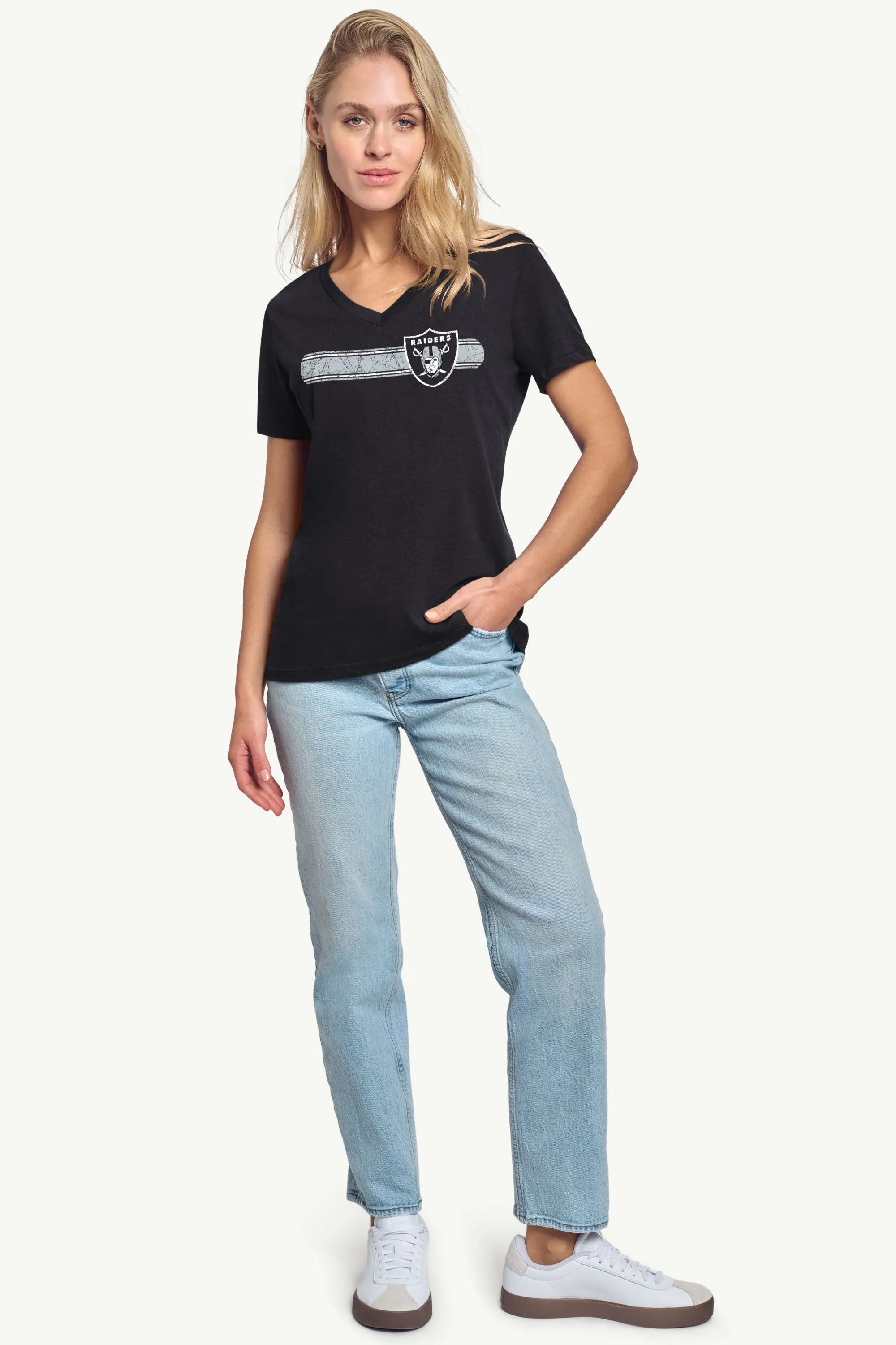 WOMENS LAS VEGAS RAIDERS STRIPE V-NECK T SHIRT sold by Starter product image thumbnail 3