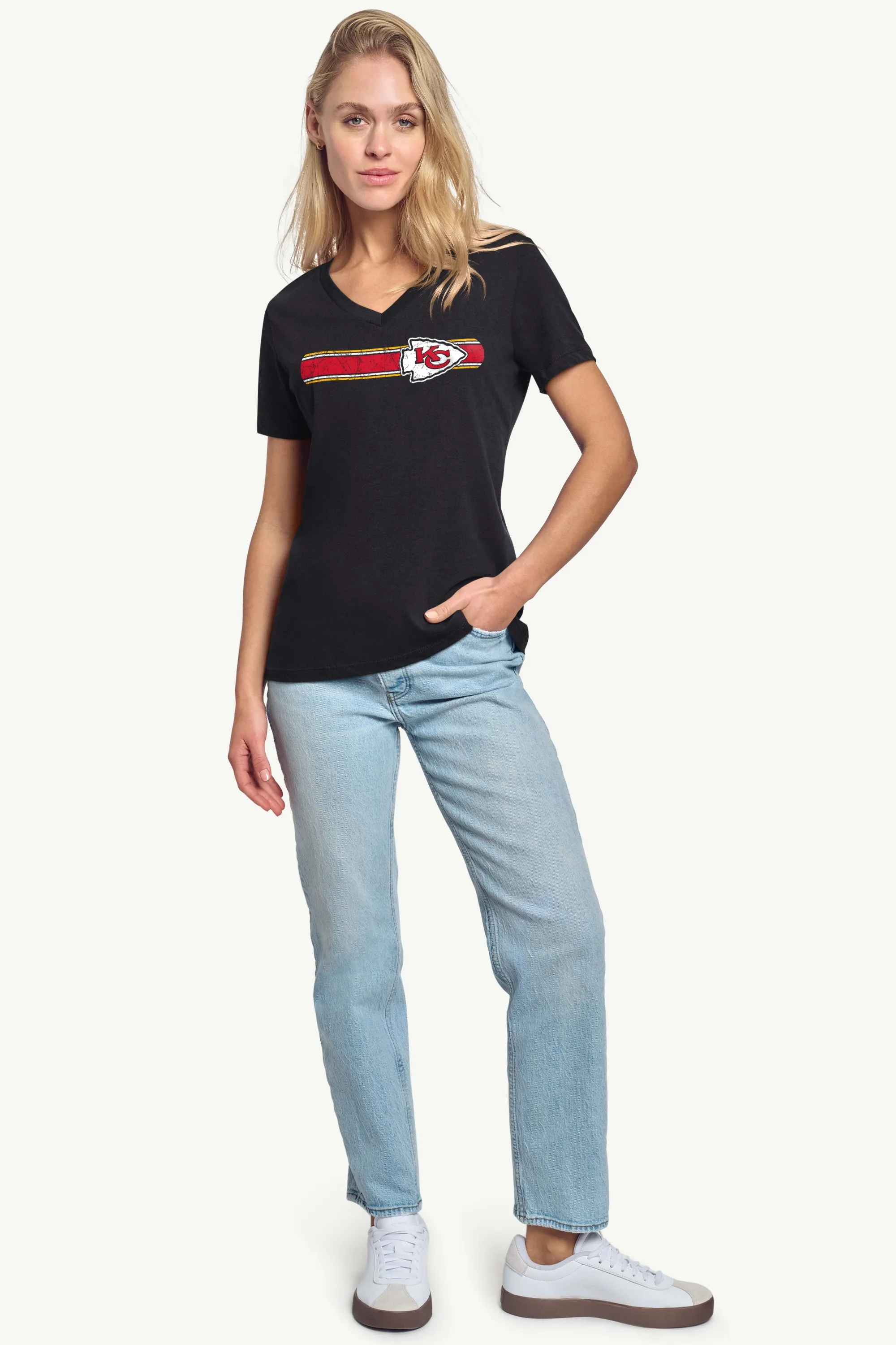 WOMENS KANSAS CITY CHIEFS STRIPE V-NECK T SHIRT sold by Starter product image thumbnail 3