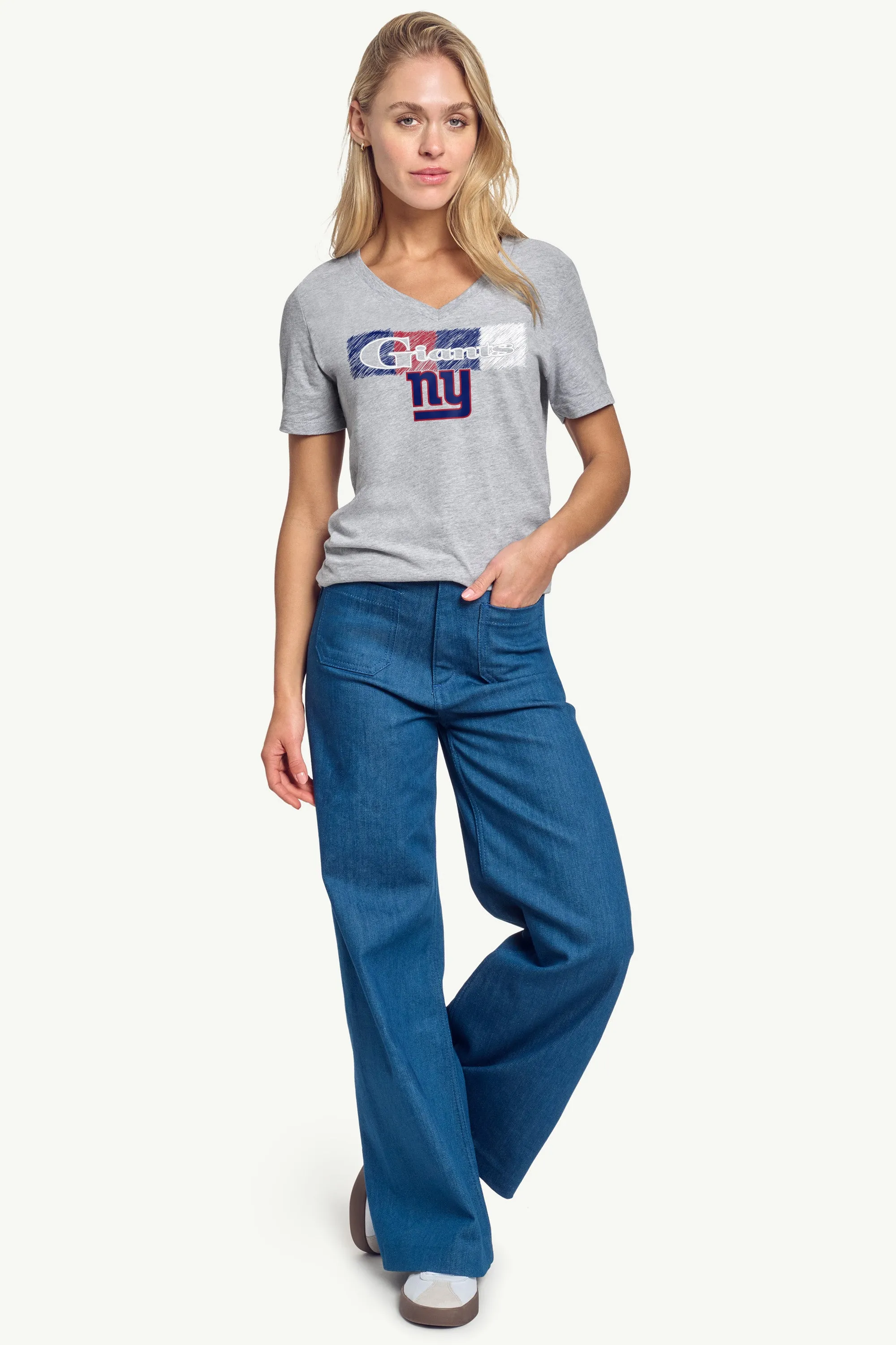 WOMENS NEW YORK GIANTS COLOR SHADING V-NECK T SHIRT sold by Starter product image thumbnail 2