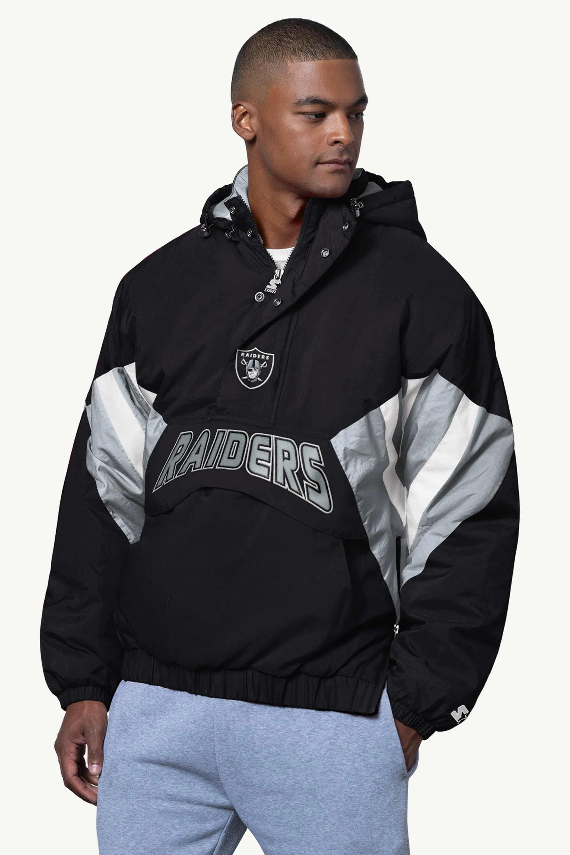 MENS LAS VEGAS RAIDERS LINE UP BREAKAWAY CRINKLE POPOVER sold by Starter