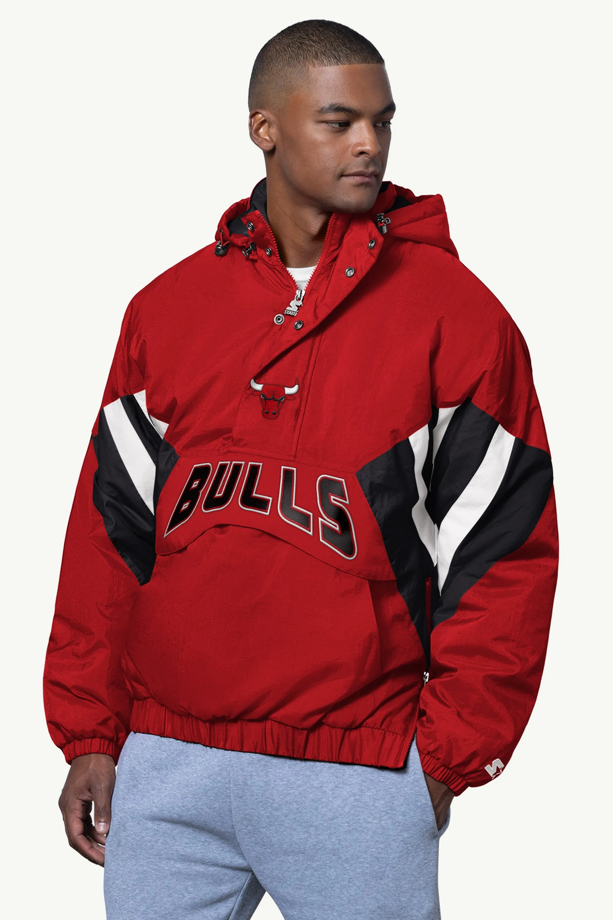 MENS CHICAGO BULLS LINE UP BREAKAWAY CRINKLE POPOVER sold by Starter