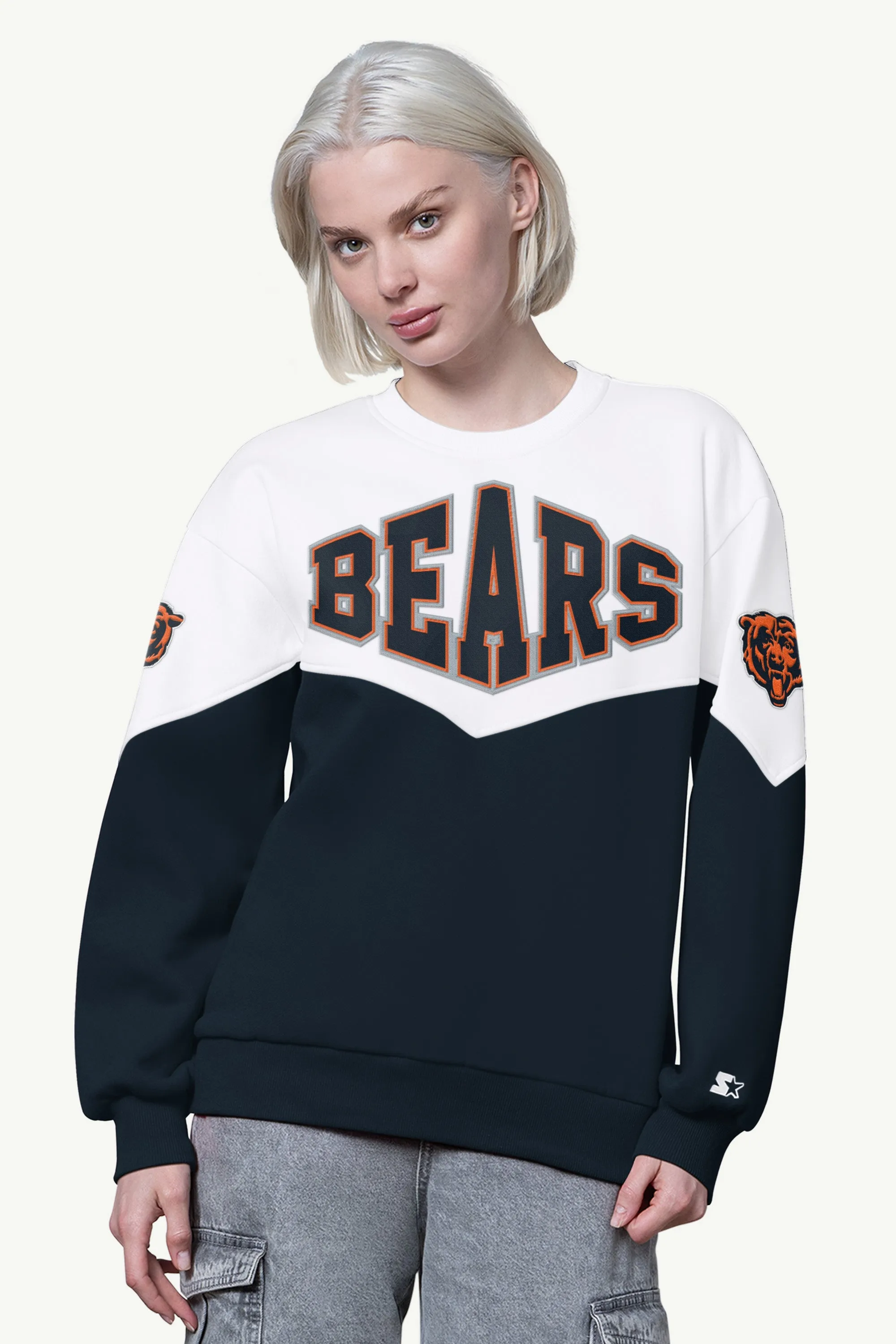 WOMENS CHICAGO BEARS CLUTCH HIT FLEECE sold by Starter