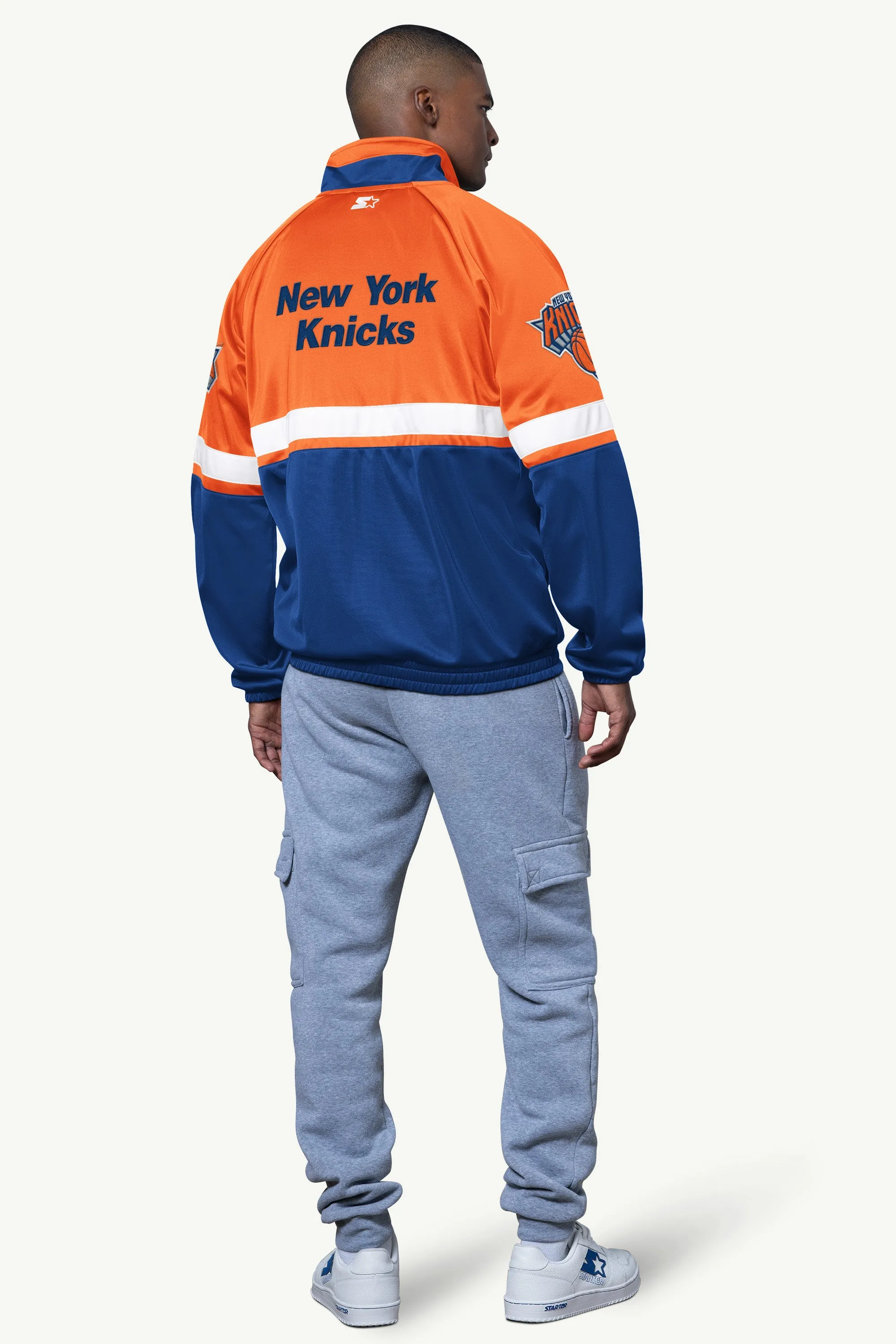 MENS NEW YORK KNICKS VETERAN TRACK JACKET sold by Starter product image thumbnail 2