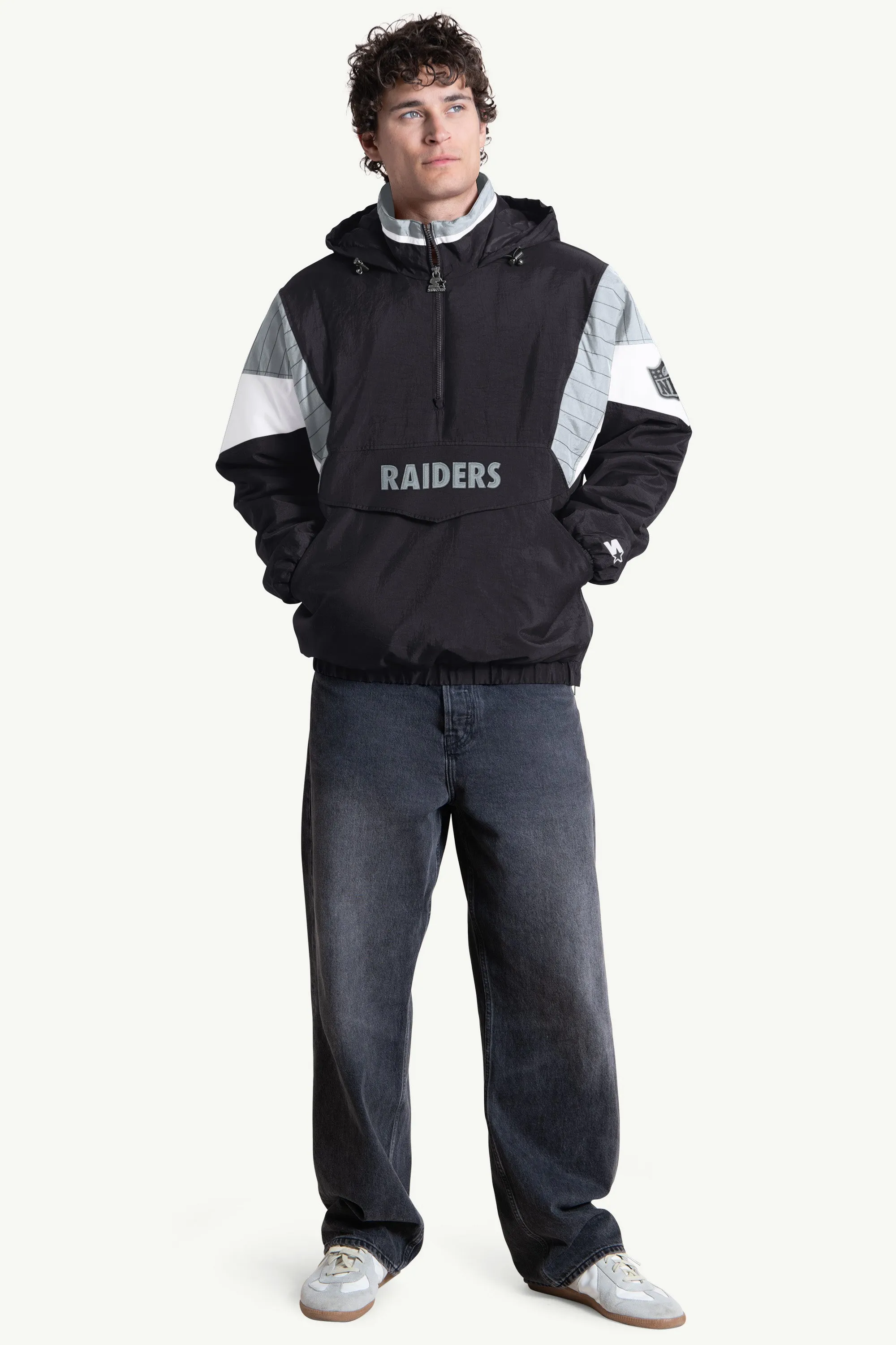 MENS LAS VEGAS RAIDERS CLASSIC BREAKAWAY JACKET sold by Starter product image thumbnail 3