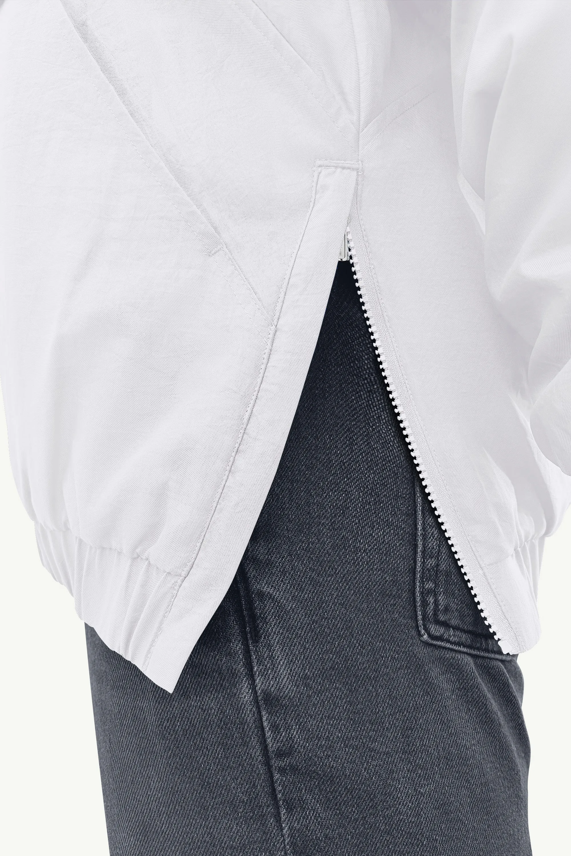 MENS KANSAS CITY CHIEFS CLASSIC BREAKAWAY JACKET sold by Starter product image thumbnail 5