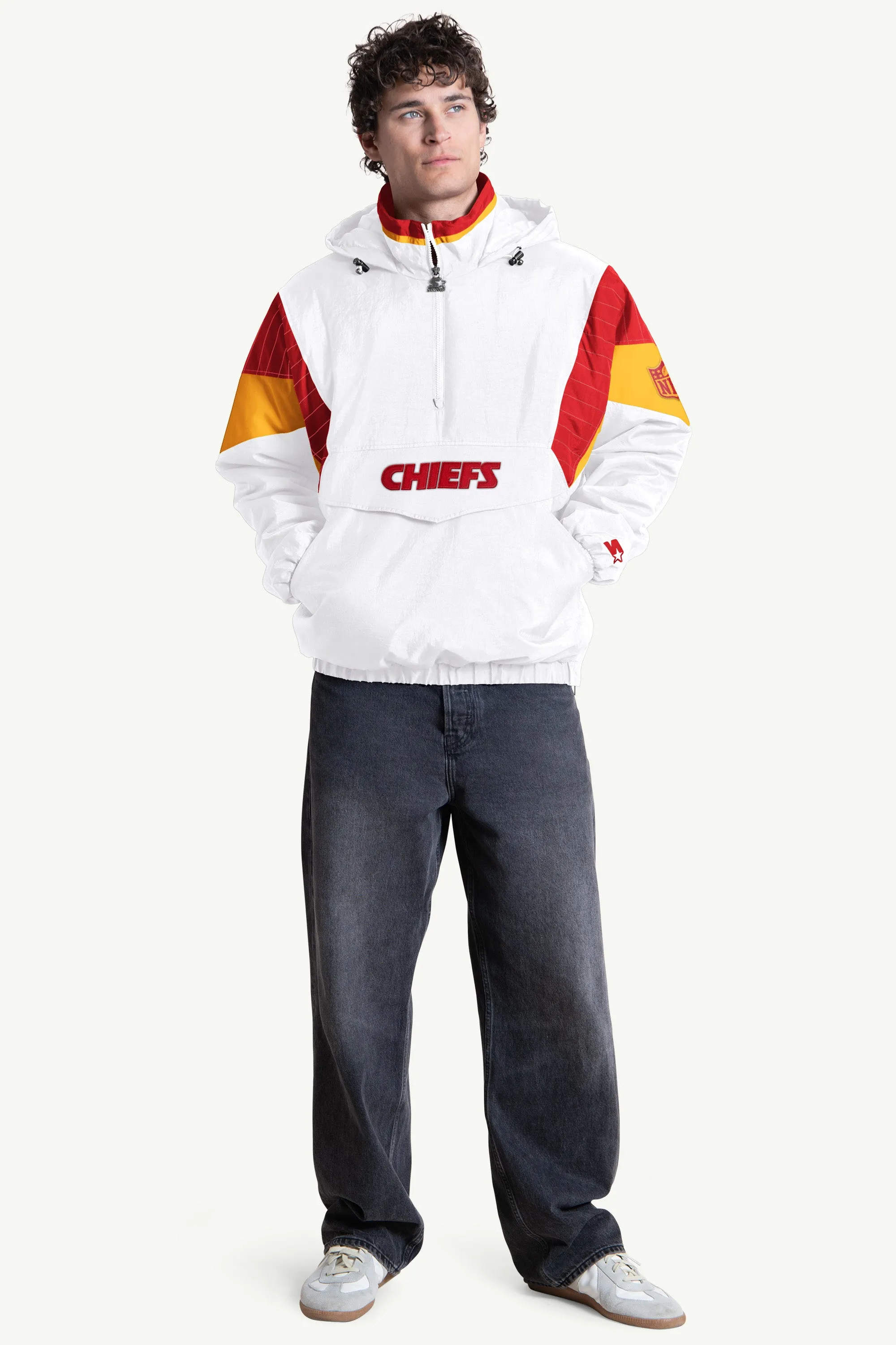 MENS KANSAS CITY CHIEFS CLASSIC BREAKAWAY JACKET sold by Starter product image thumbnail 3