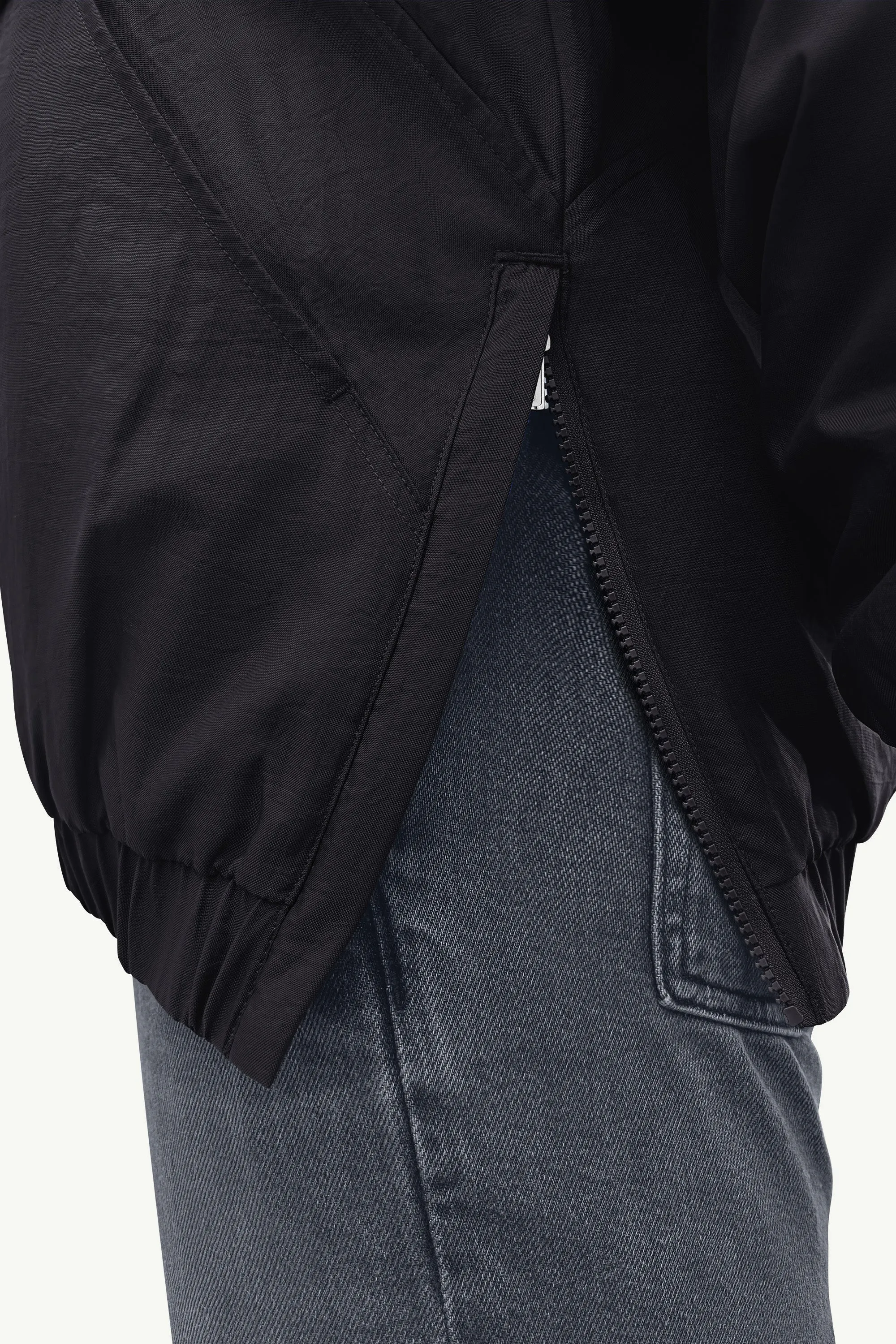 MENS DETROIT LIONS CLASSIC BREAKAWAY JACKET sold by Starter product image thumbnail 5