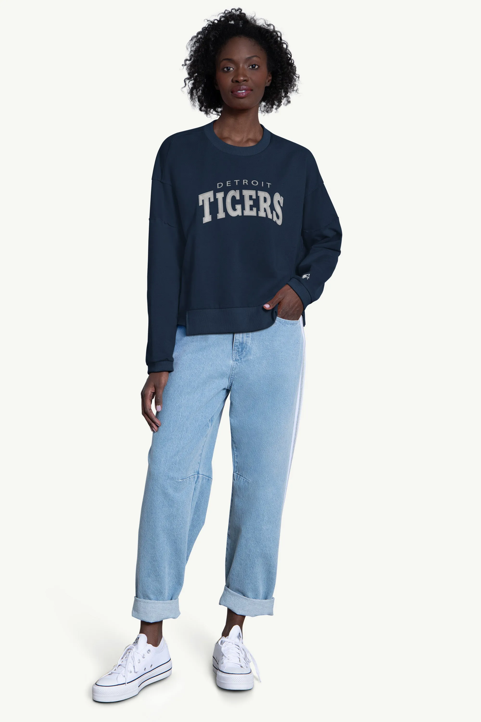 WOMENS DETROIT TIGERS CREW NECK SWEATSHIRT sold by Starter product image thumbnail 3