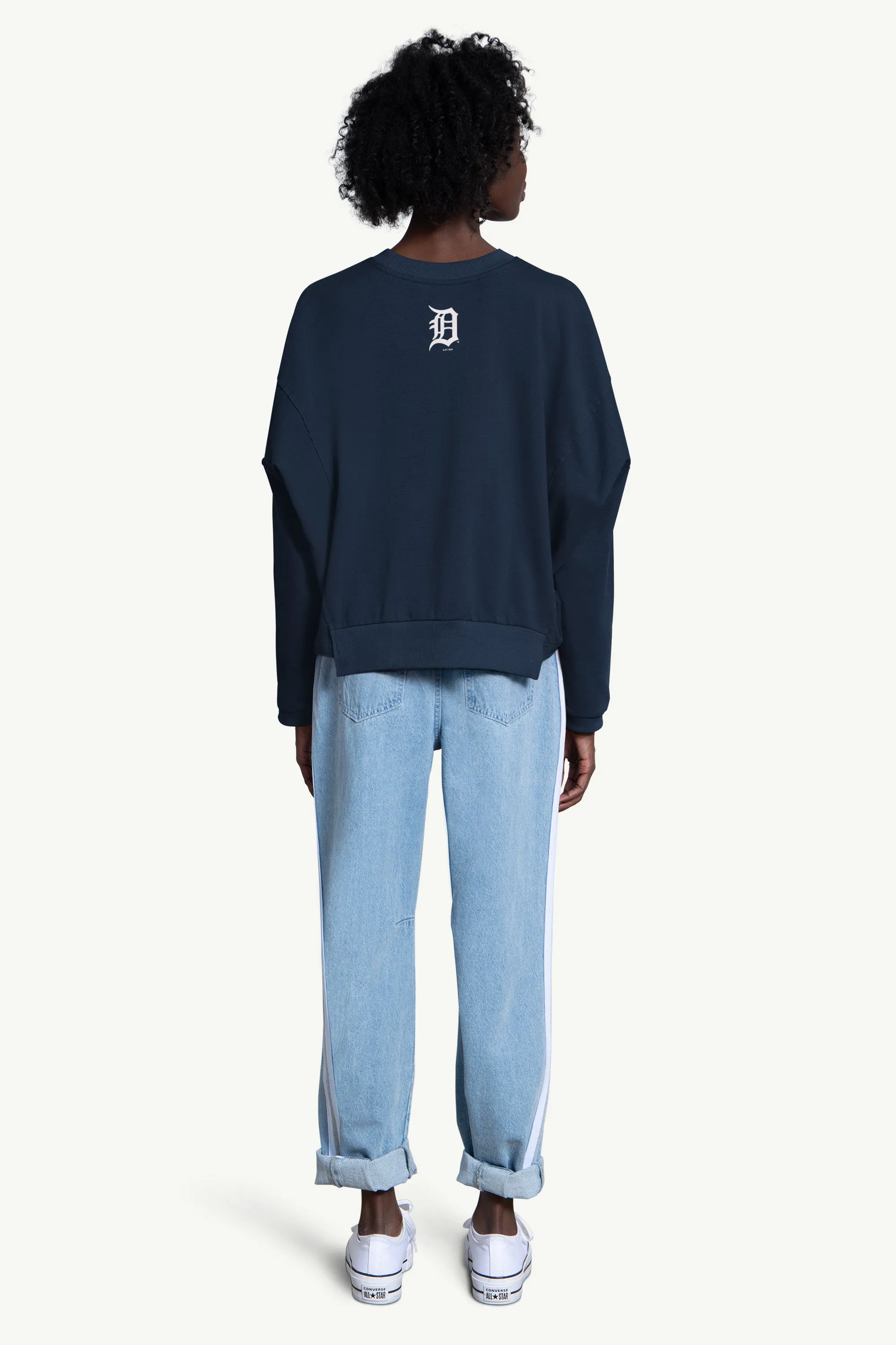 WOMENS DETROIT TIGERS CREW NECK SWEATSHIRT sold by Starter product image thumbnail 2