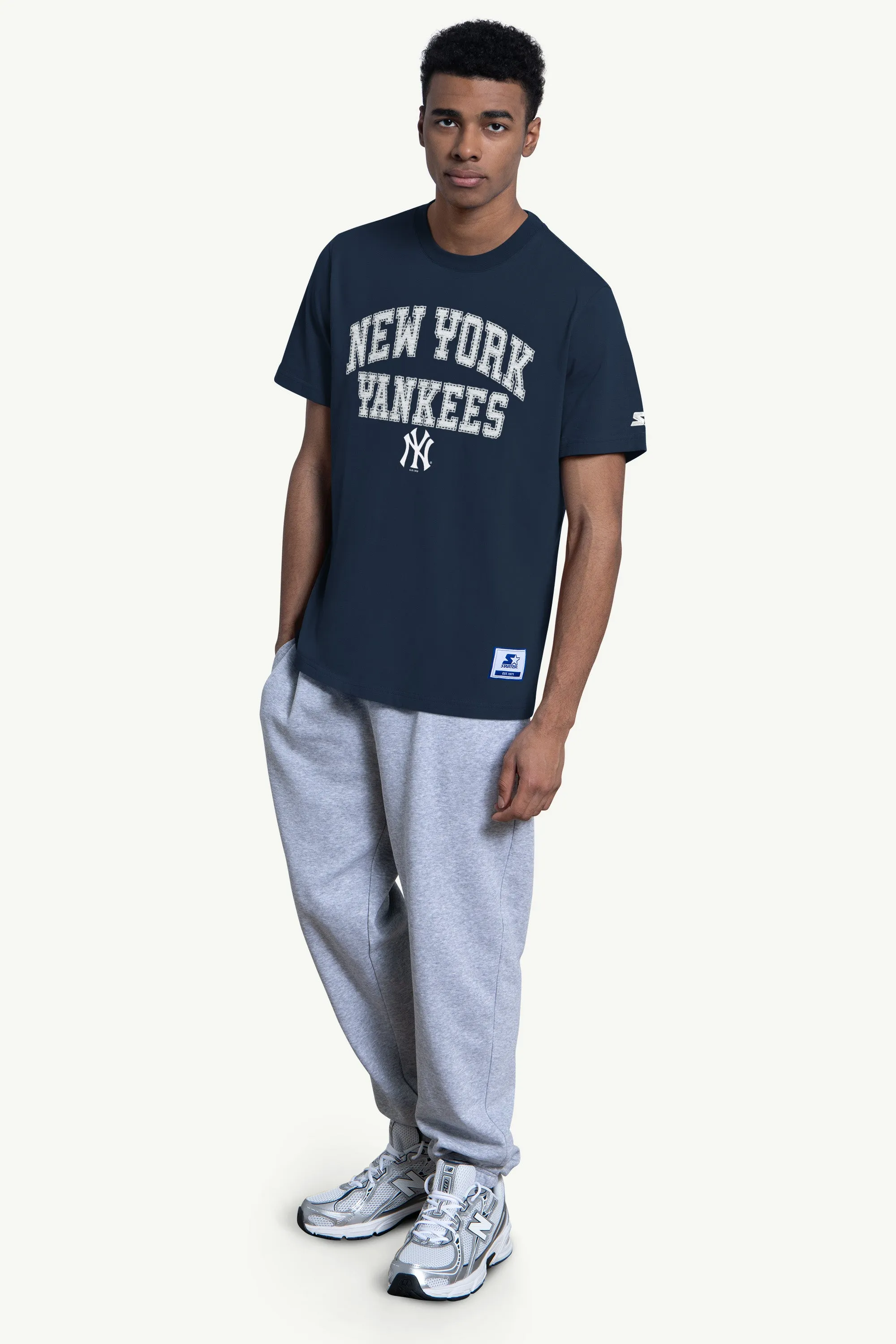 MENS NEW YORK YANKEES CORNERBACK SHORT SLEEVE T SHIRT sold by Starter product image thumbnail 3