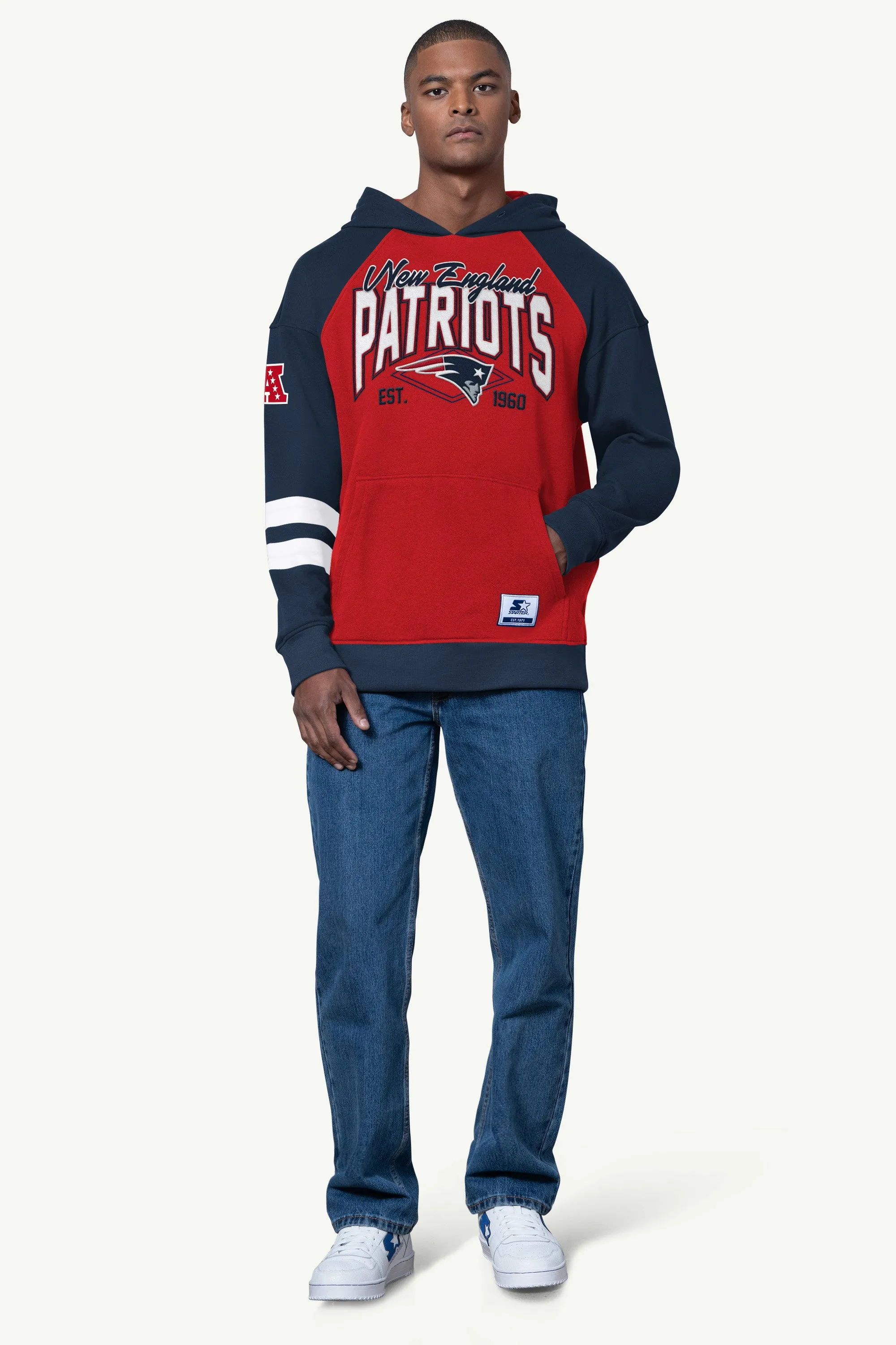 MENS NEW ENGLAND PATRIOTS INTERCEPTION COLORBLOCK HOODIE sold by Starter product image thumbnail 3