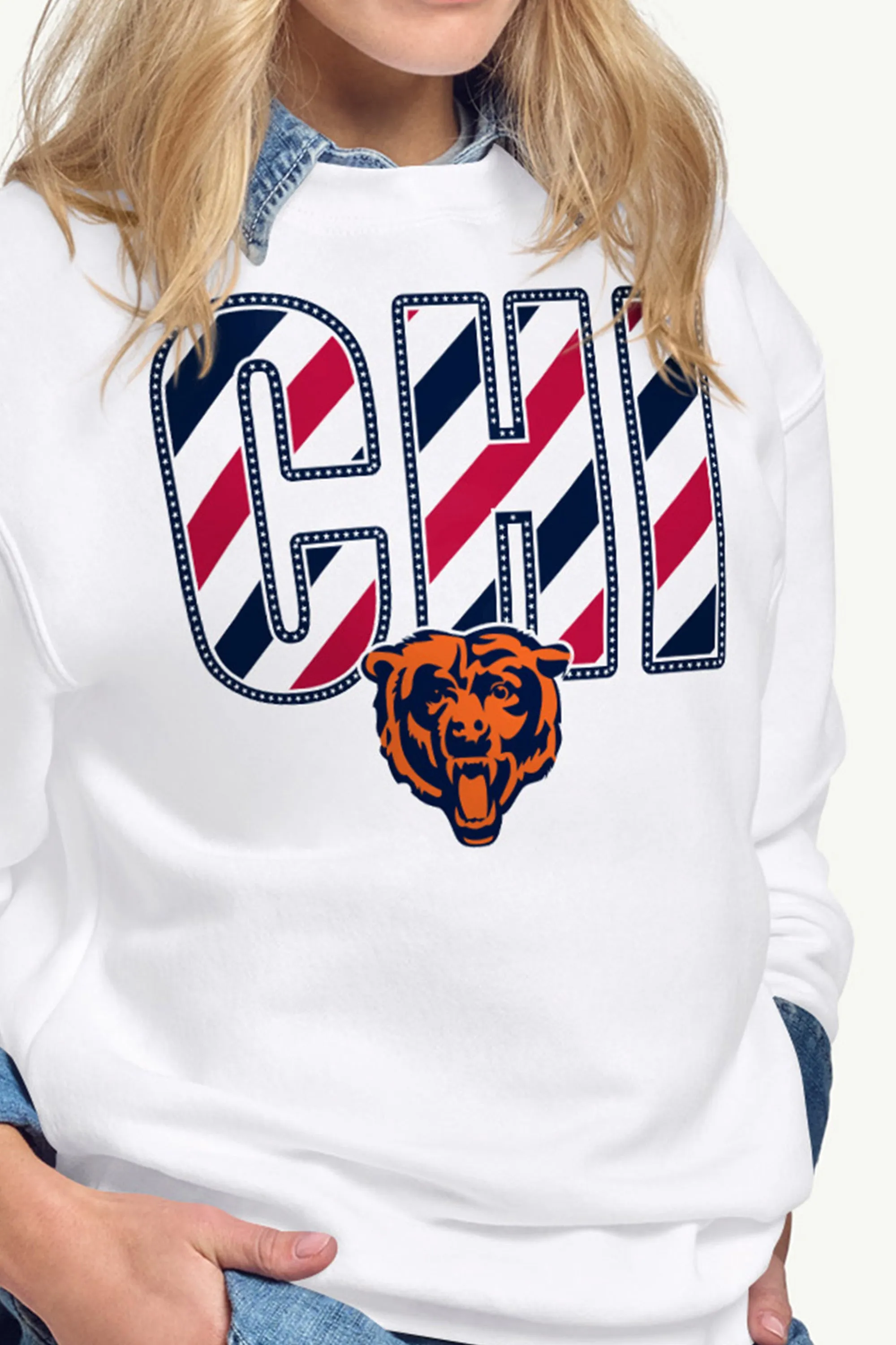 WOMENS CHICAGO BEARS STARS AND STRIPES SWEATSHIRT sold by Starter product image thumbnail 2