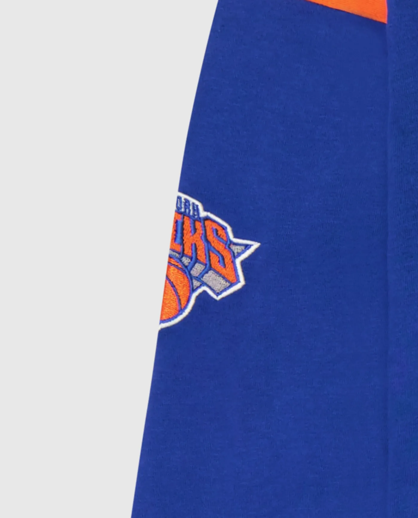 New York Knicks Elite Long Sleeve Shirt sold by Starter product image thumbnail 3