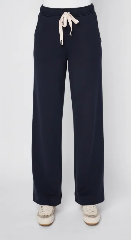 Softest Fleece Drawstring Pant in New Navy made by Stateside