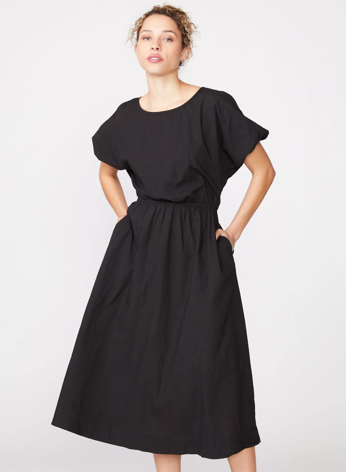 Poplin Short Sleeve Open Back Midi Dress in Black sold by Stateside product image thumbnail 4
