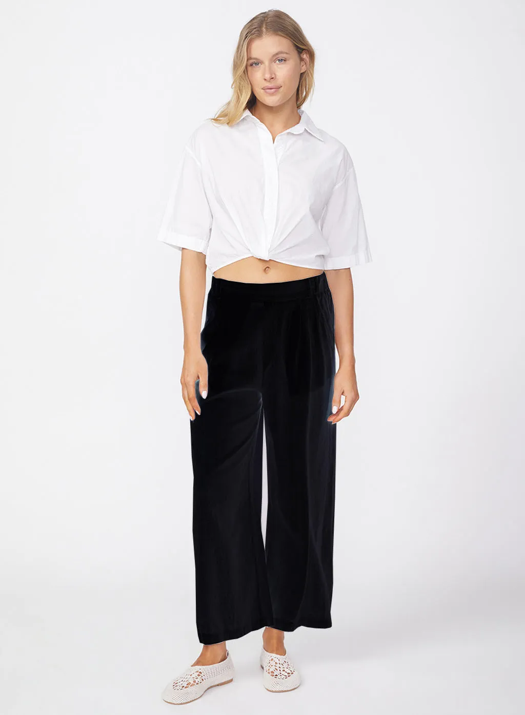Linen Cropped Pull-On Trouser in Black sold by Stateside product image thumbnail 2