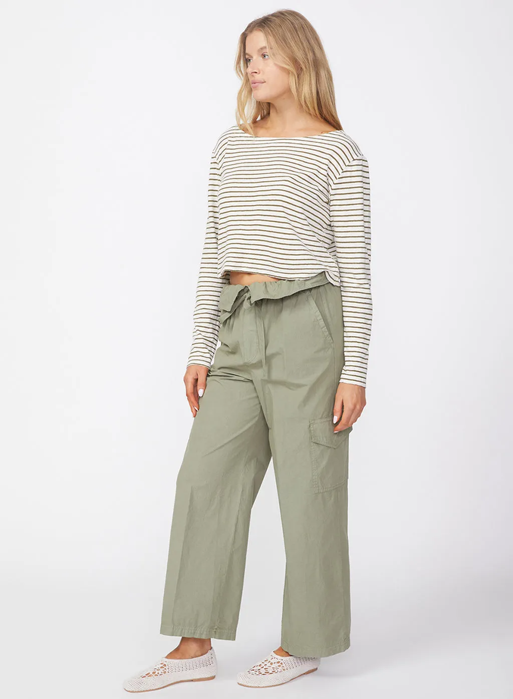Linen Cotton Jersey Long Sleeve Cropped Boatneck & Fine Poplin Foldover Cargo Pant Set in Fern sold by Stateside product image thumbnail 5