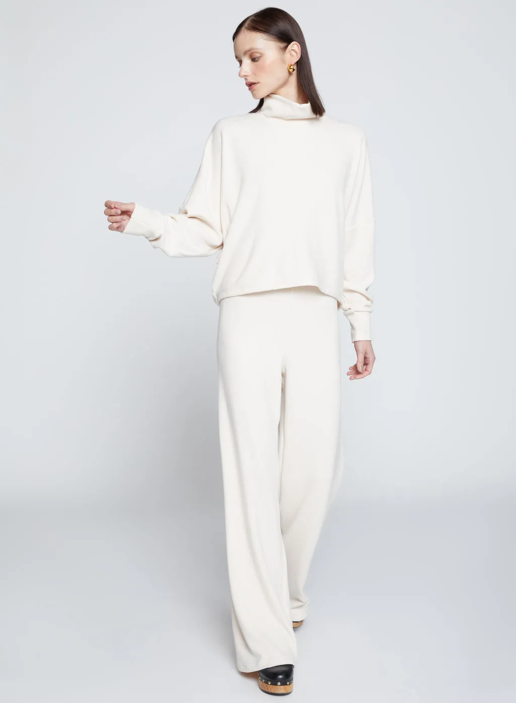 Honeyluxe Flatback Rib Dropped Dolman Top in Cream sold by Stateside product image thumbnail 5
