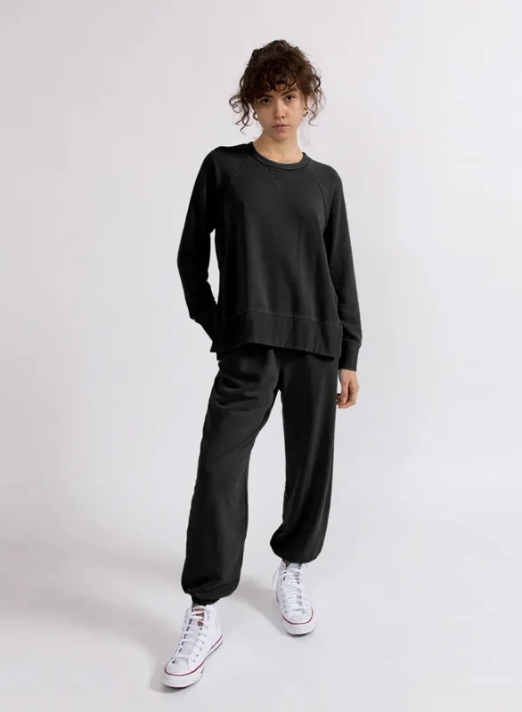Softest Fleece Raglan Sweatshirt with Side Slits in Black made by Stateside