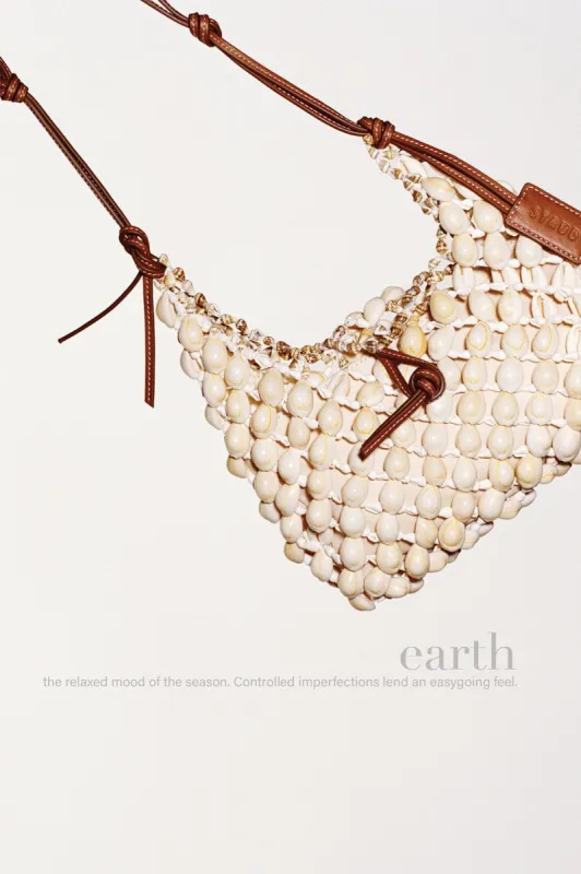 Page 21 sold by STAUD