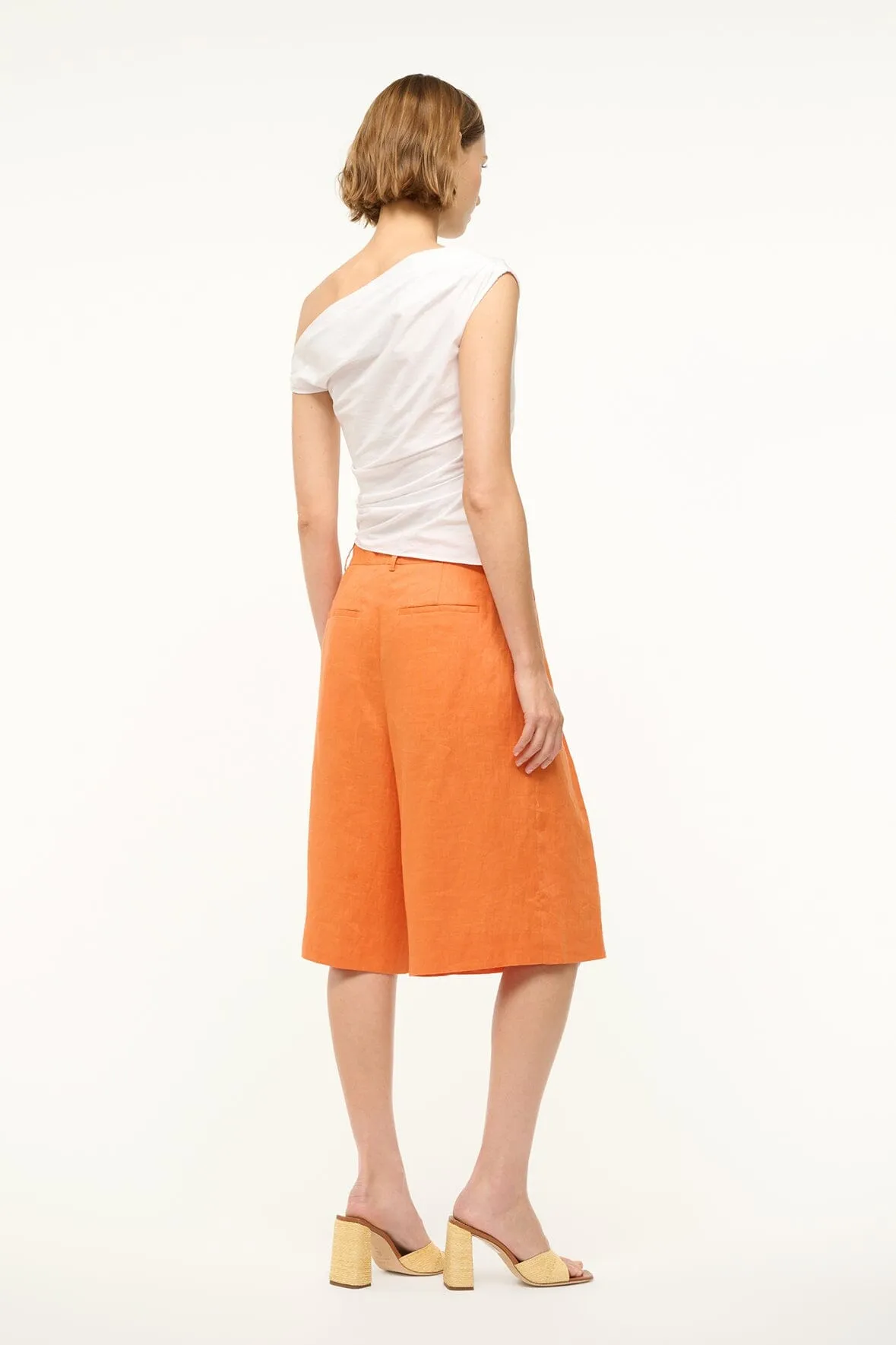 CRUZ BERMUDA LINEN SHORT | APRICOT sold by STAUD product image thumbnail 4