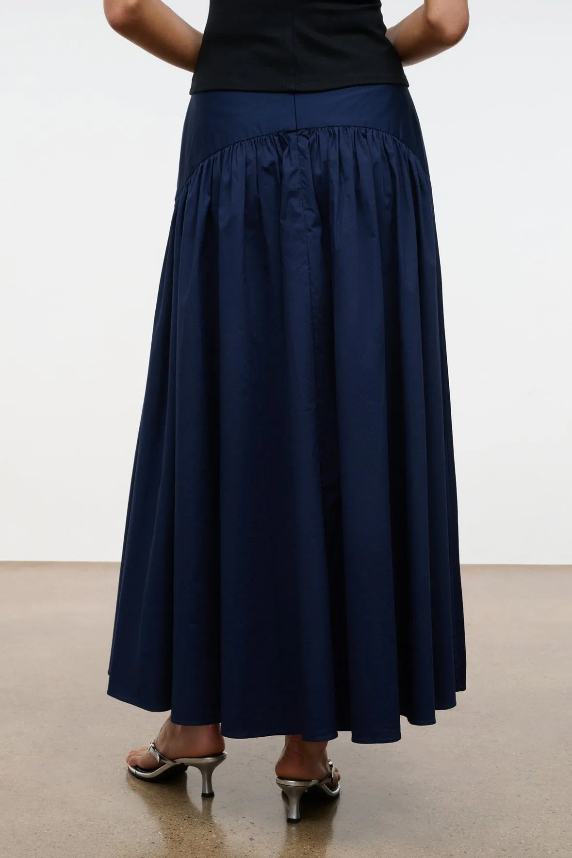 PROCIDA SKIRT | NAVY sold by STAUD product image thumbnail 4