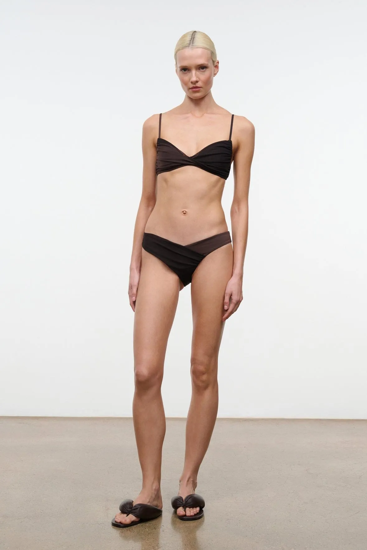 LA MER BIKINI TOP | ESPRESSO DARK CHOCOLATE sold by STAUD product image thumbnail 4