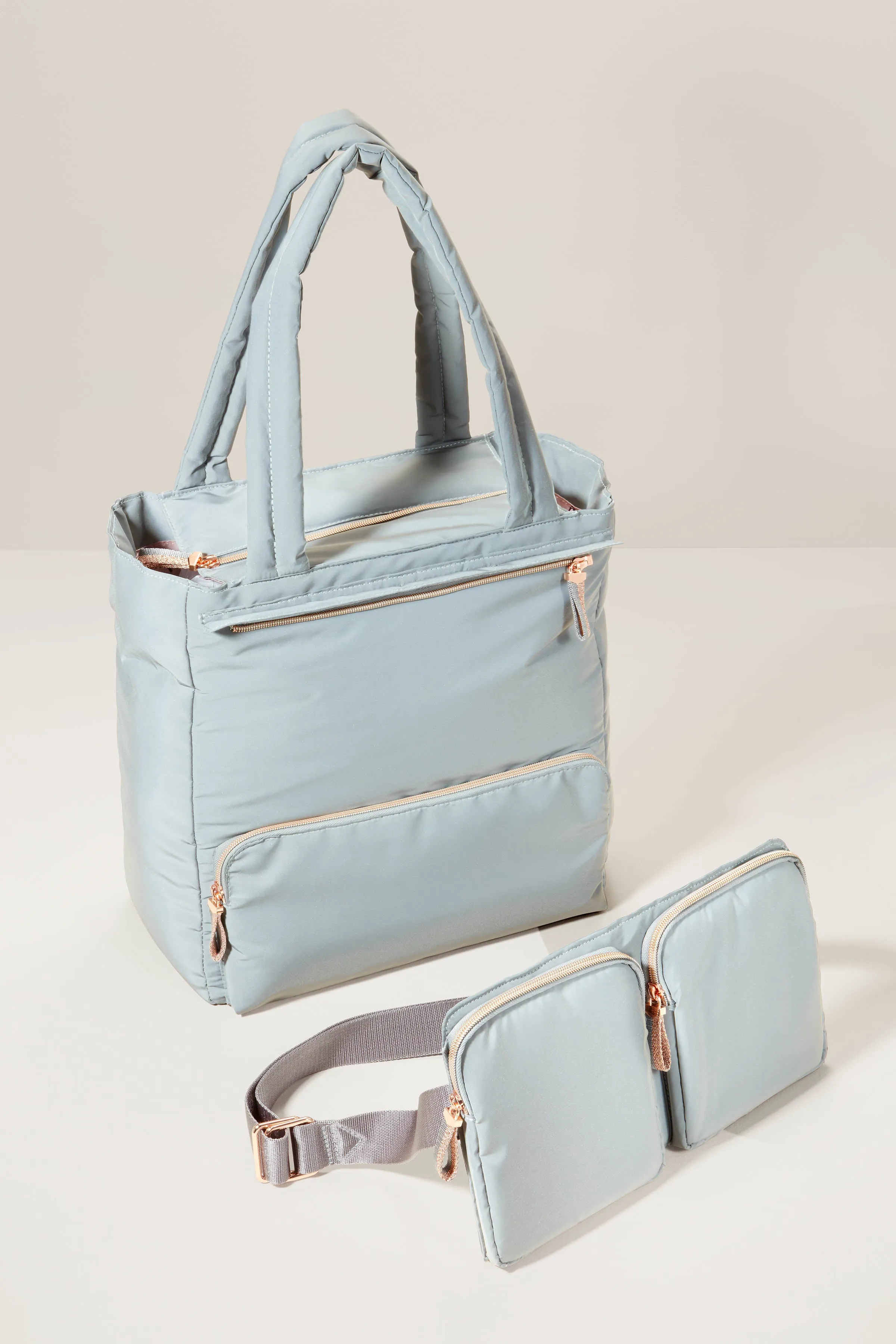 Crush it Convertible Tote sold by Stella & Dot product image thumbnail 4