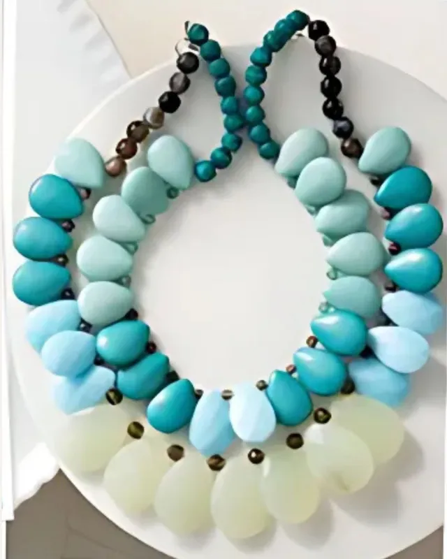Delilah Necklace sold by Stella & Dot