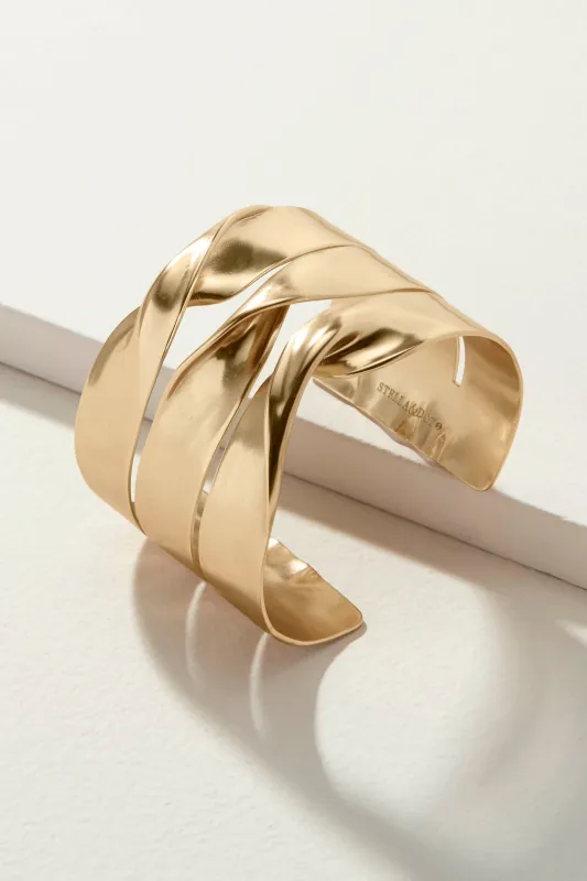 Twisted Cuff - Final Sale sold by Stella & Dot
