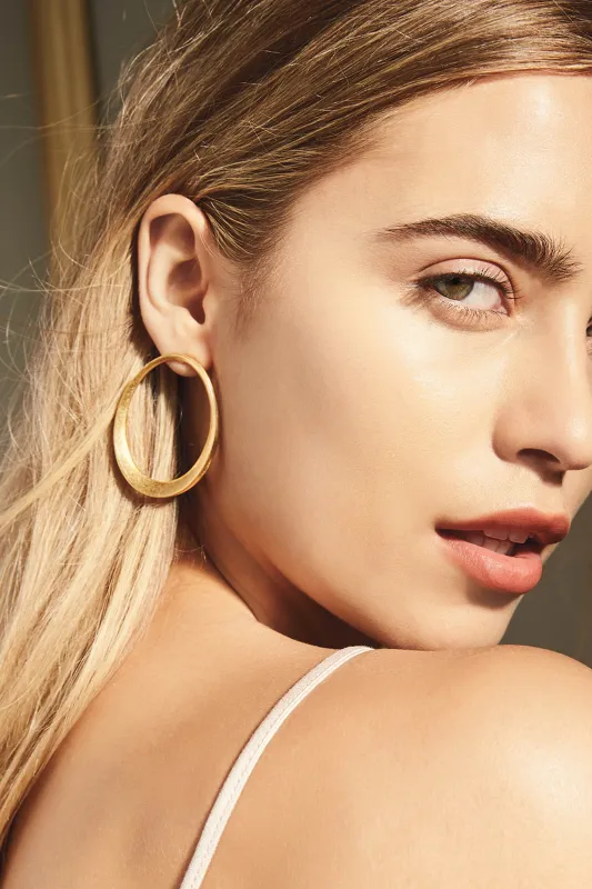 Georgie Hoop sold by Stella & Dot