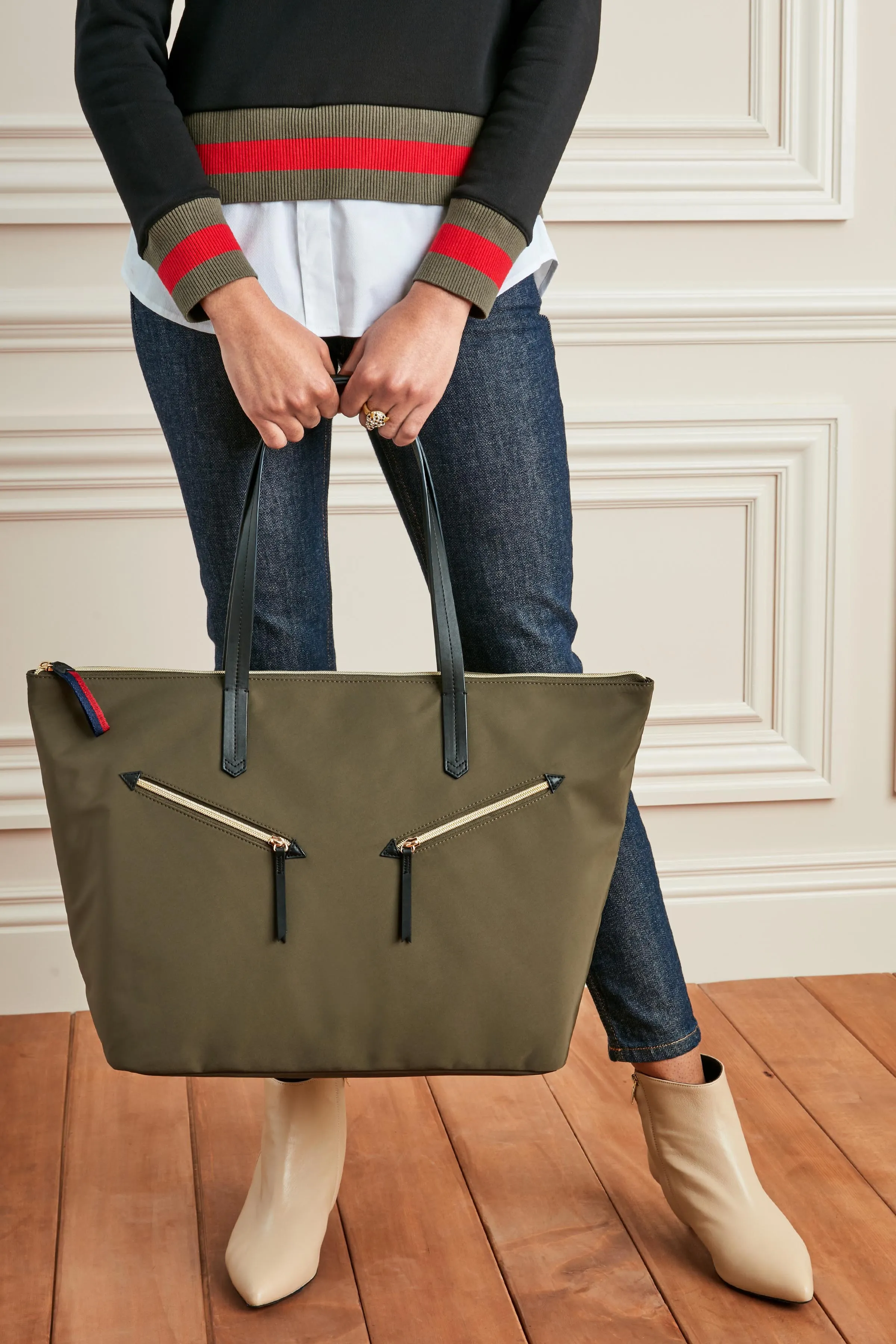 Lady Boss Bag| Olive sold by Stella & Dot product image thumbnail 3