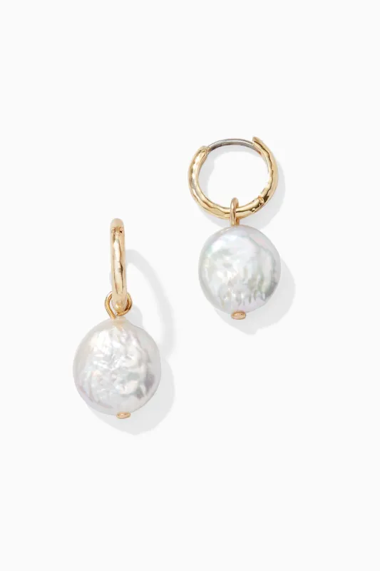 Essential Pearl Earring sold by Stella & Dot