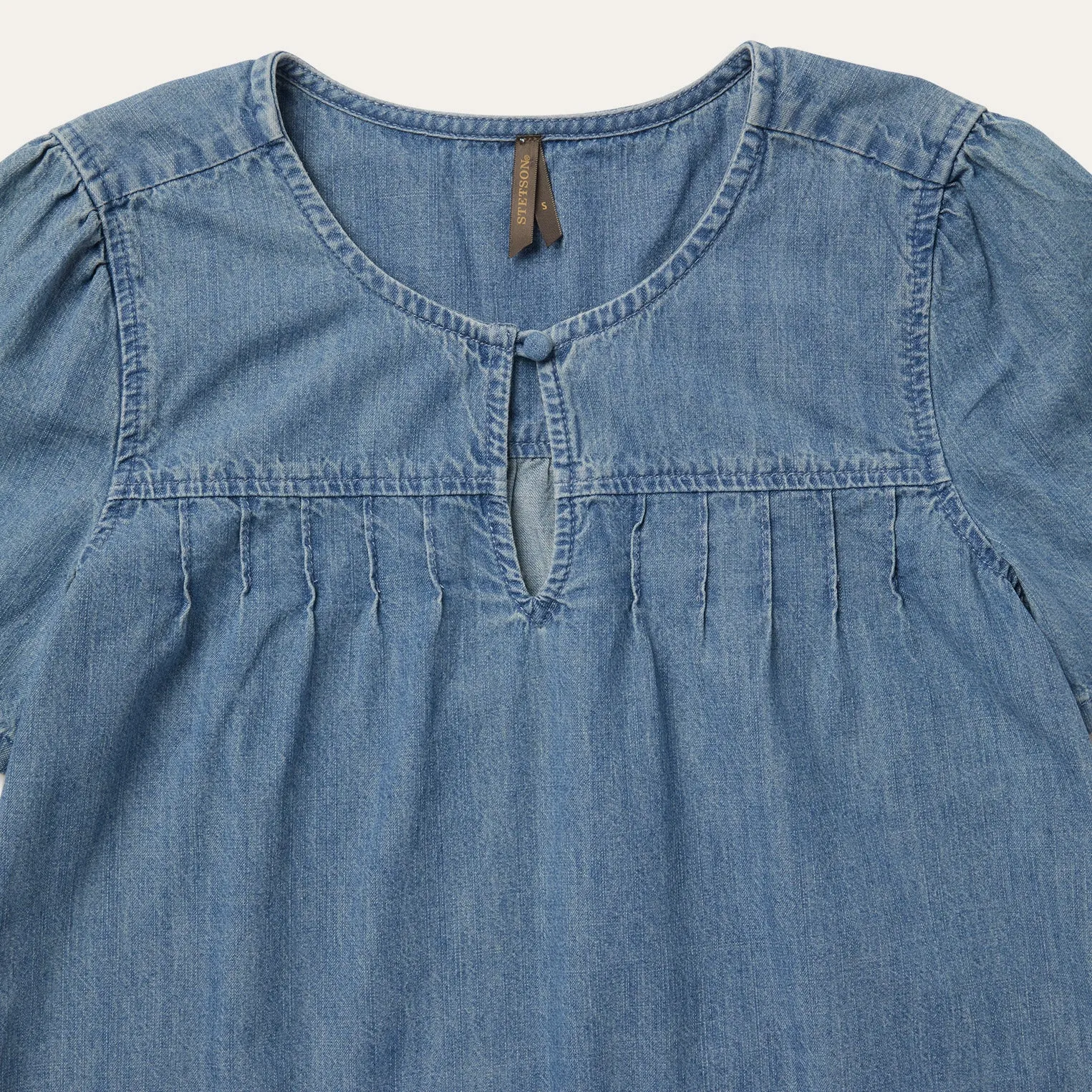 Short-Sleeved Denim Blouse sold by Stetson product image thumbnail 3