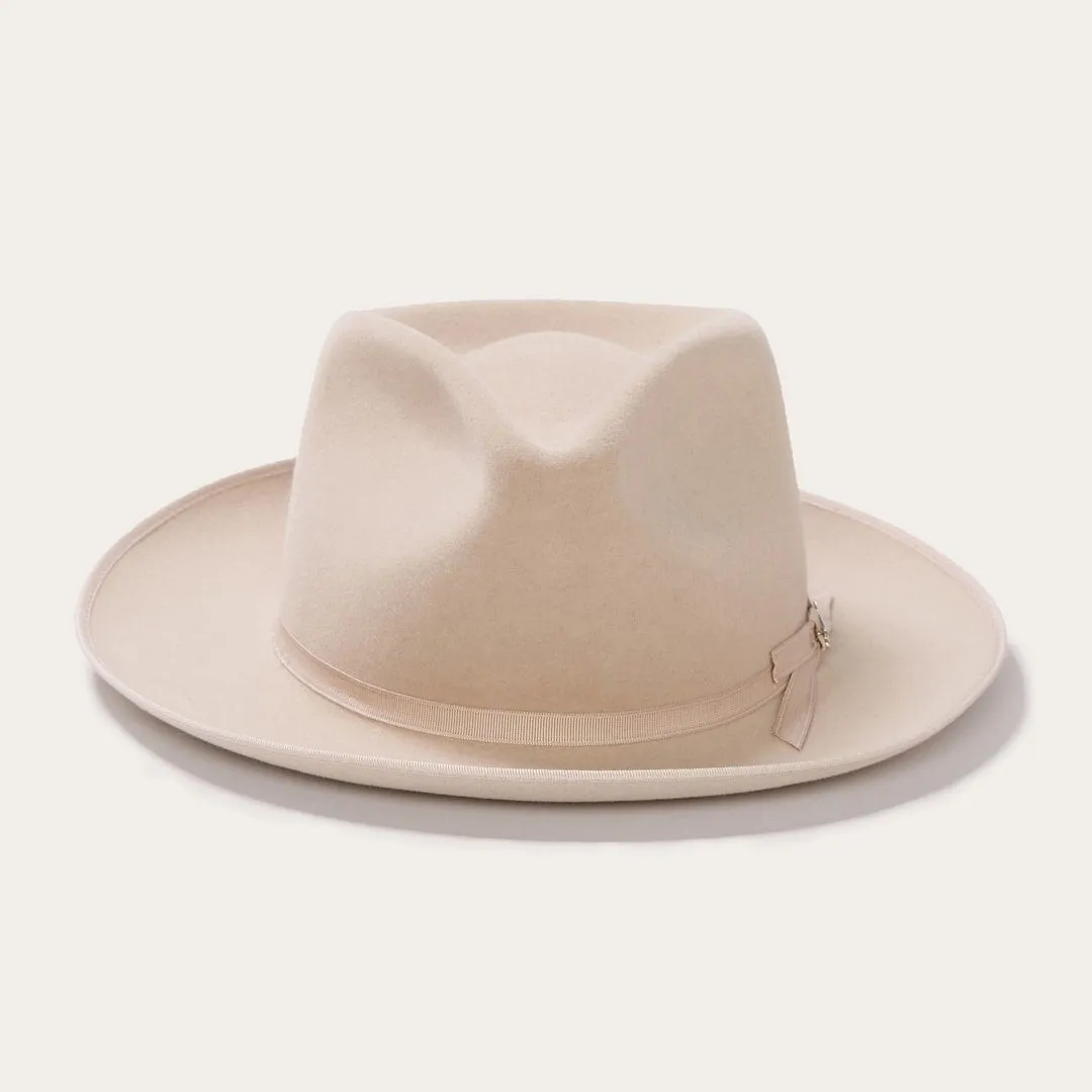 Stratoliner Fedora sold by Stetson
