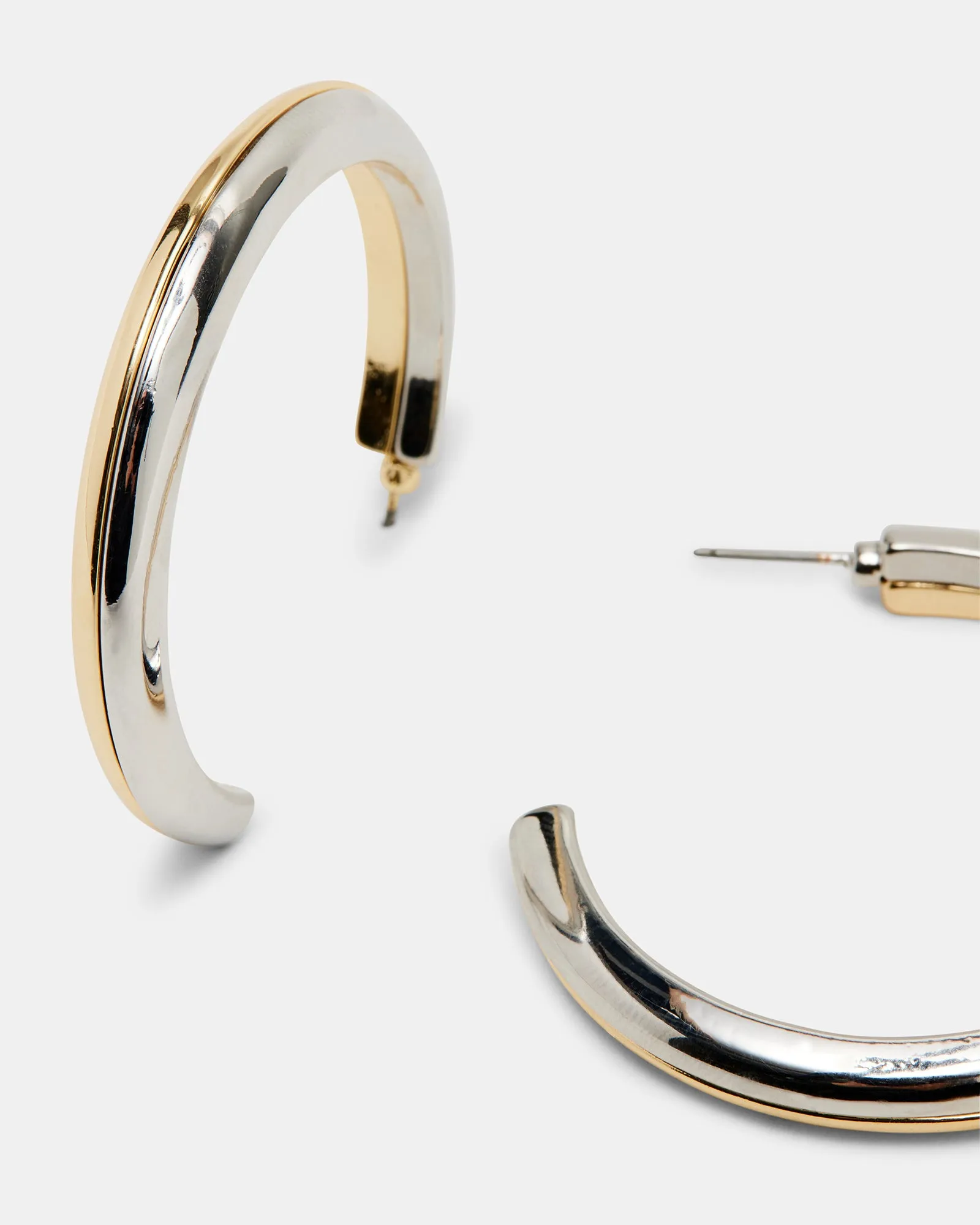 LARGE TWO TONE HOOP EARRINGS MULTI sold by Steve Madden product image thumbnail 2