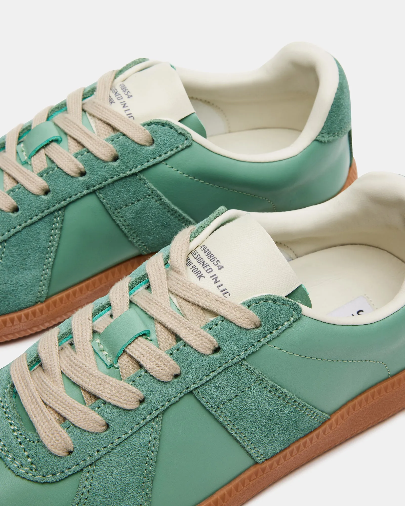 DIXIN GREEN LEATHER sold by Steve Madden product image thumbnail 3