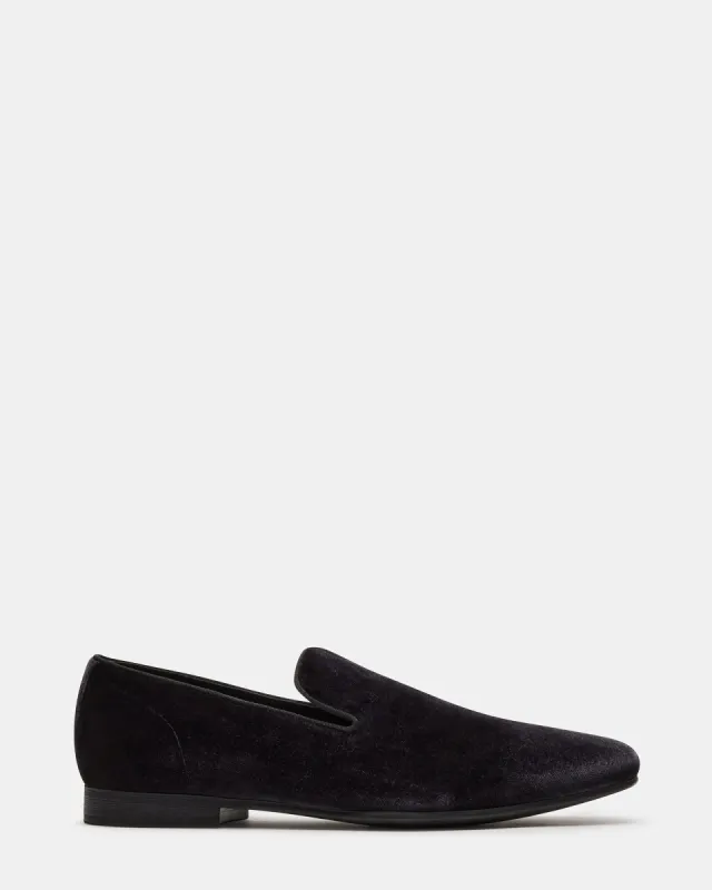 LAIGHT DARK GREY sold by Steve Madden