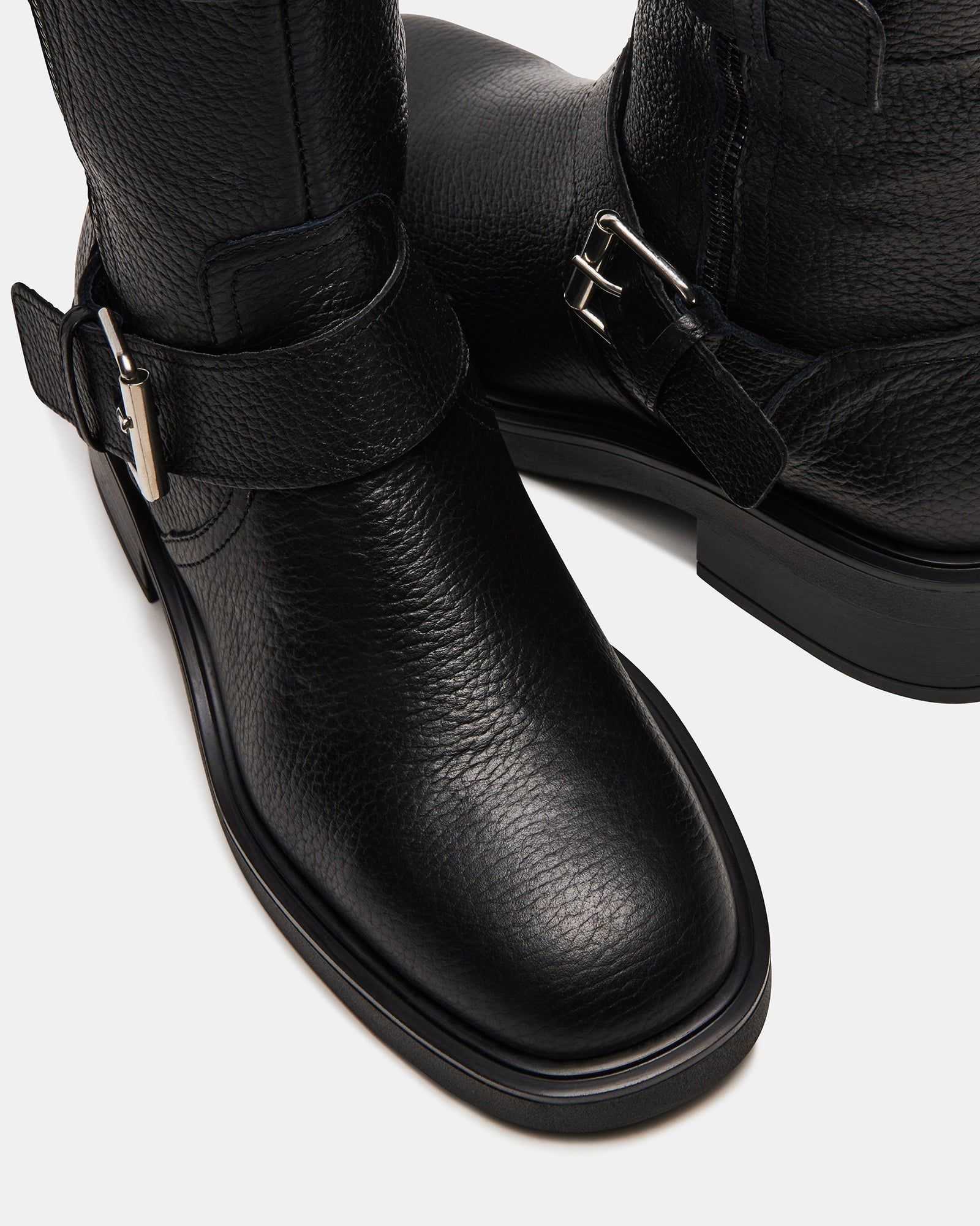 NOLAN BLACK LEATHER - SM REBOOTED sold by Steve Madden product image thumbnail 3