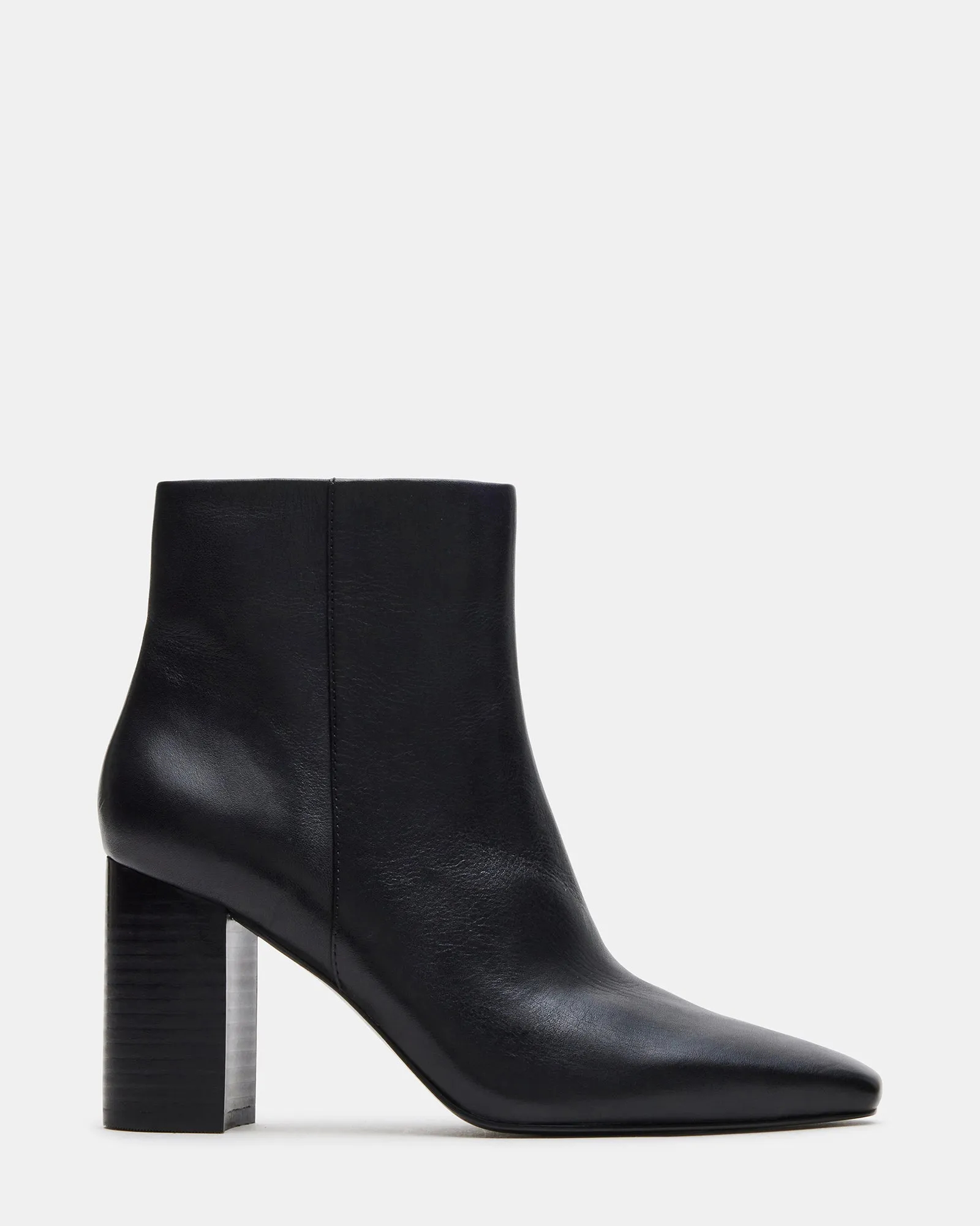 AIDAN BLACK LEATHER sold by Steve Madden