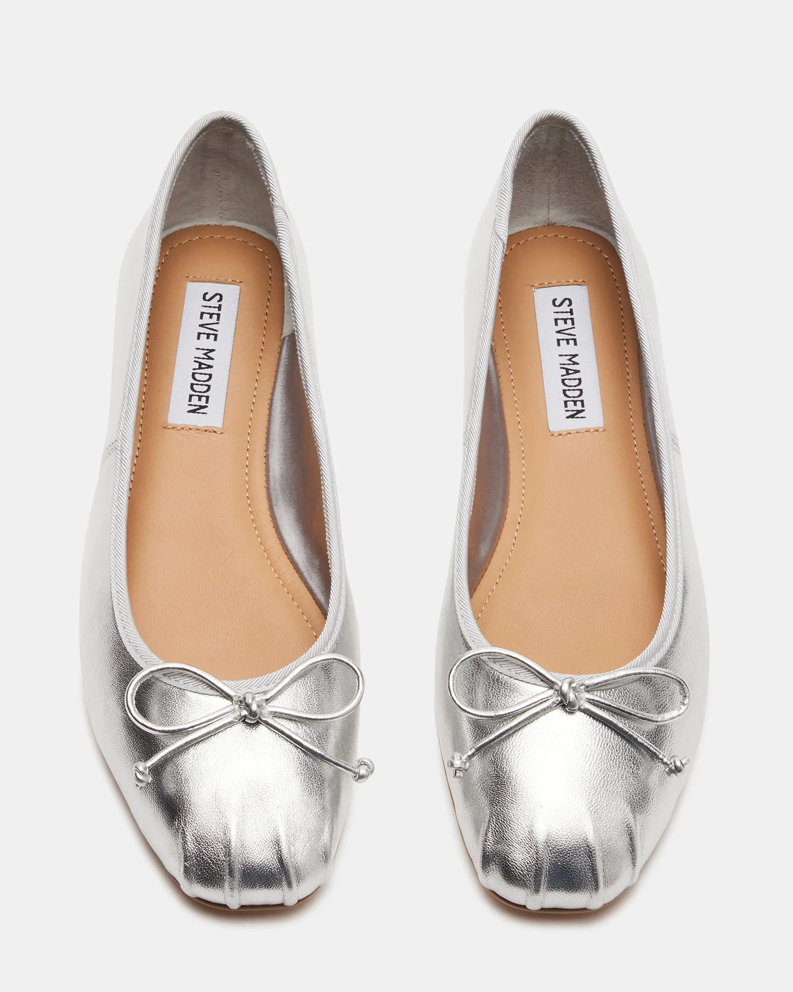 ANNALISE SILVER LEATHER sold by Steve Madden product image thumbnail 4