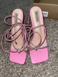RACQUEL PINK PATENT - SM REBOOTED sold by Steve Madden