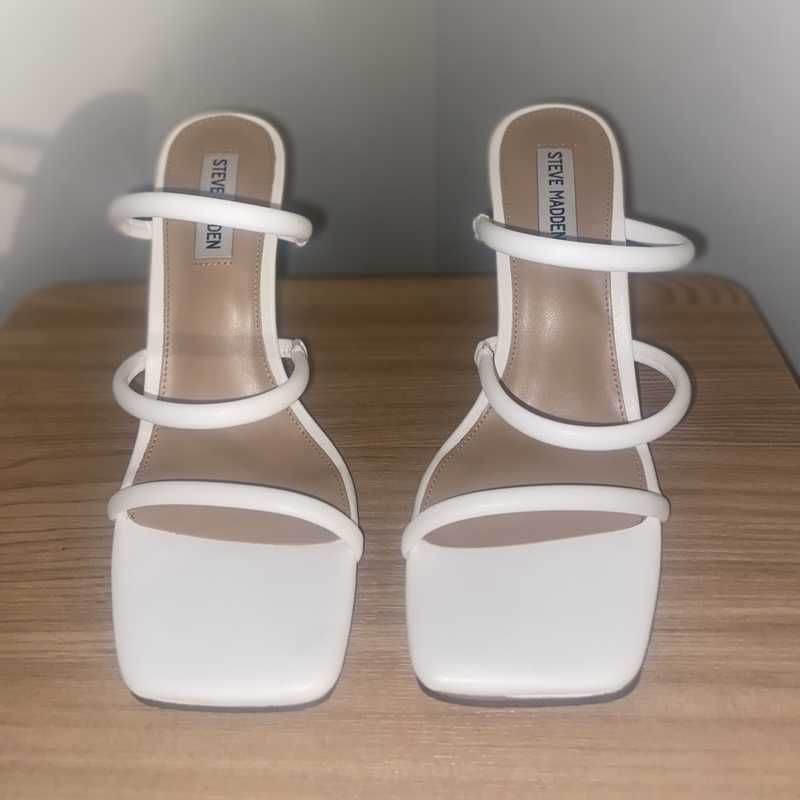 LUNETTE STRAPPY CLEAR WEDGE SANDAL - SM REBOOTED sold by Steve Madden product image thumbnail 3