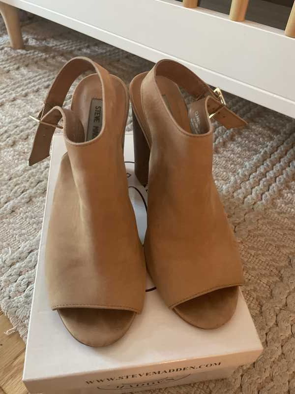 CLAARA HEEL IN TAN - SM REBOOTED sold by Steve Madden product image thumbnail 4