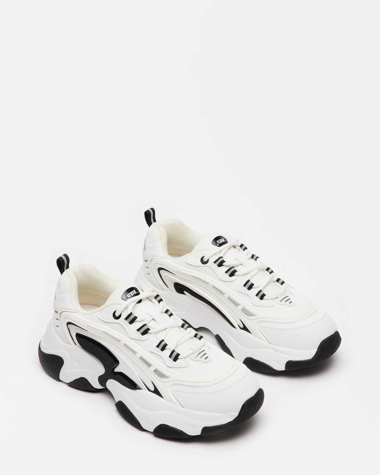 FLEX BLACK/WHITE sold by Steve Madden product image thumbnail 2