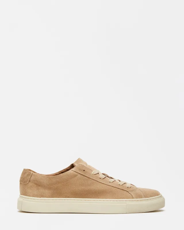 BOLO SAND SUEDE sold by Steve Madden