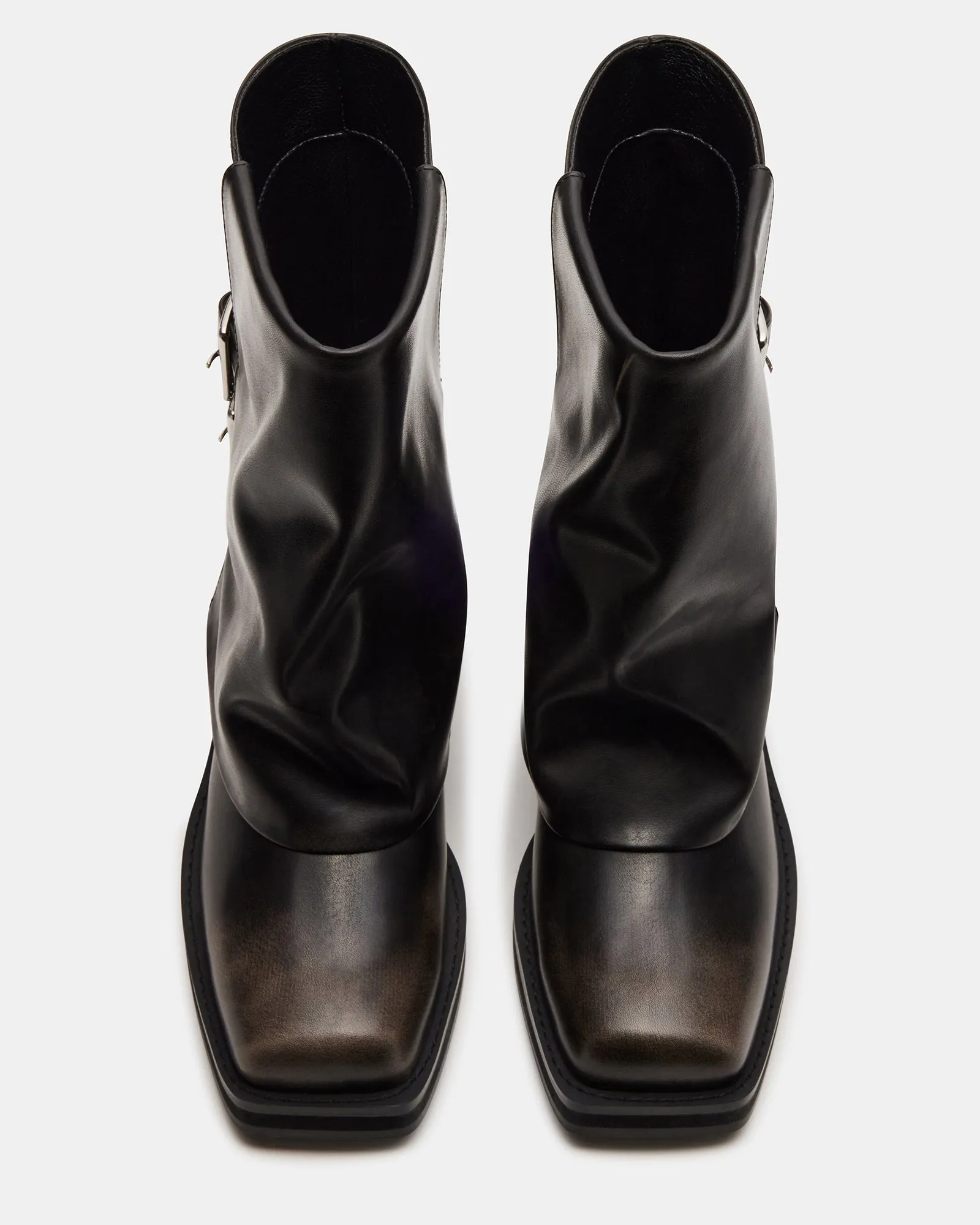 DAGGER BLACK DISTRESSED sold by Steve Madden product image thumbnail 4