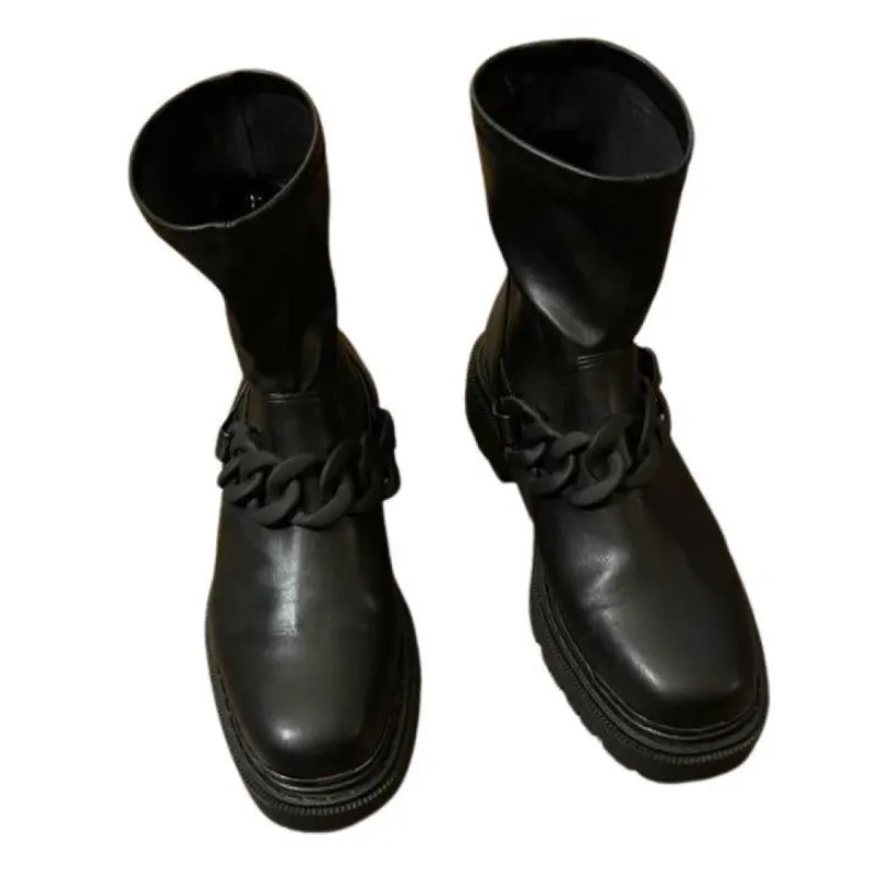 BOOTS IN BLACK WITH FRONT CHAIN - SM REBOOTED sold by Steve Madden