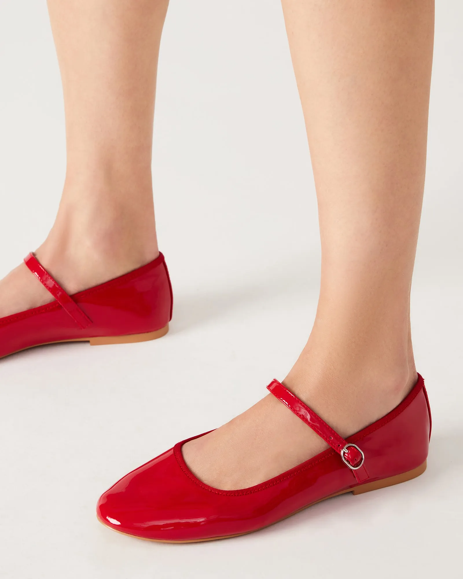 VINETTA RED PATENT sold by Steve Madden product image thumbnail 2